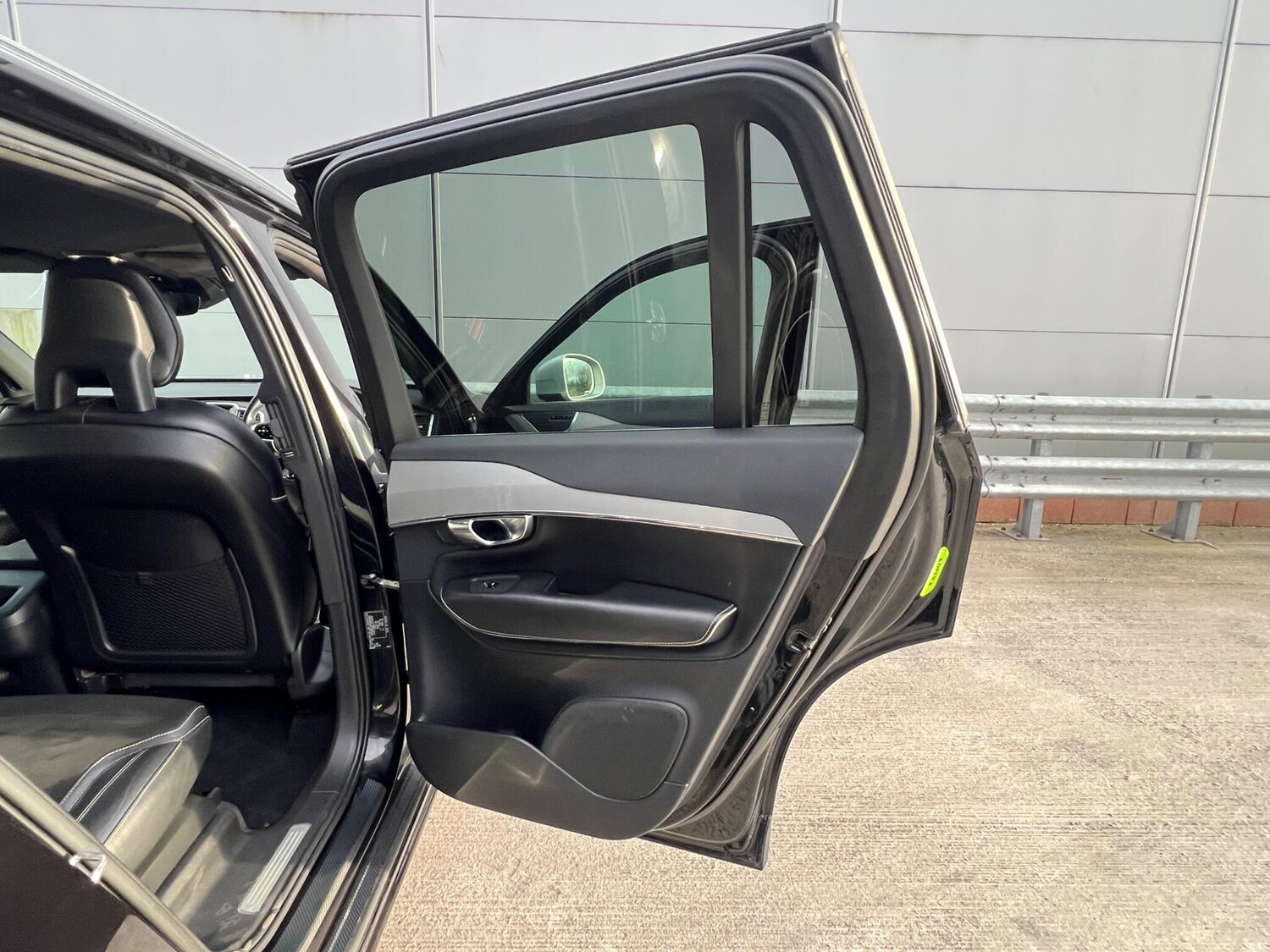 Used Volvo XC90 for sale - 77724259: Photo 35