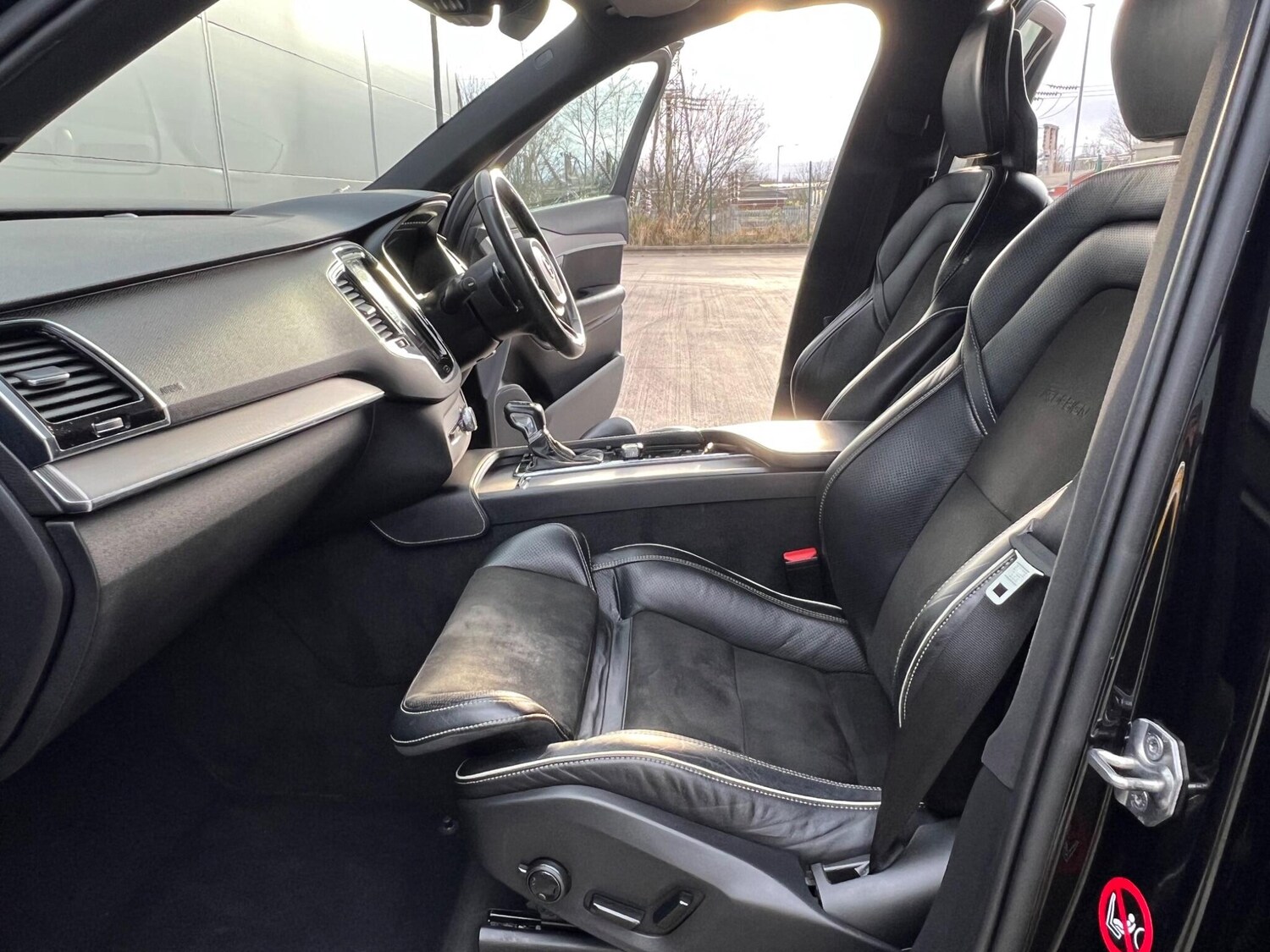 Used Volvo XC90 for sale - 77724259: Photo 42