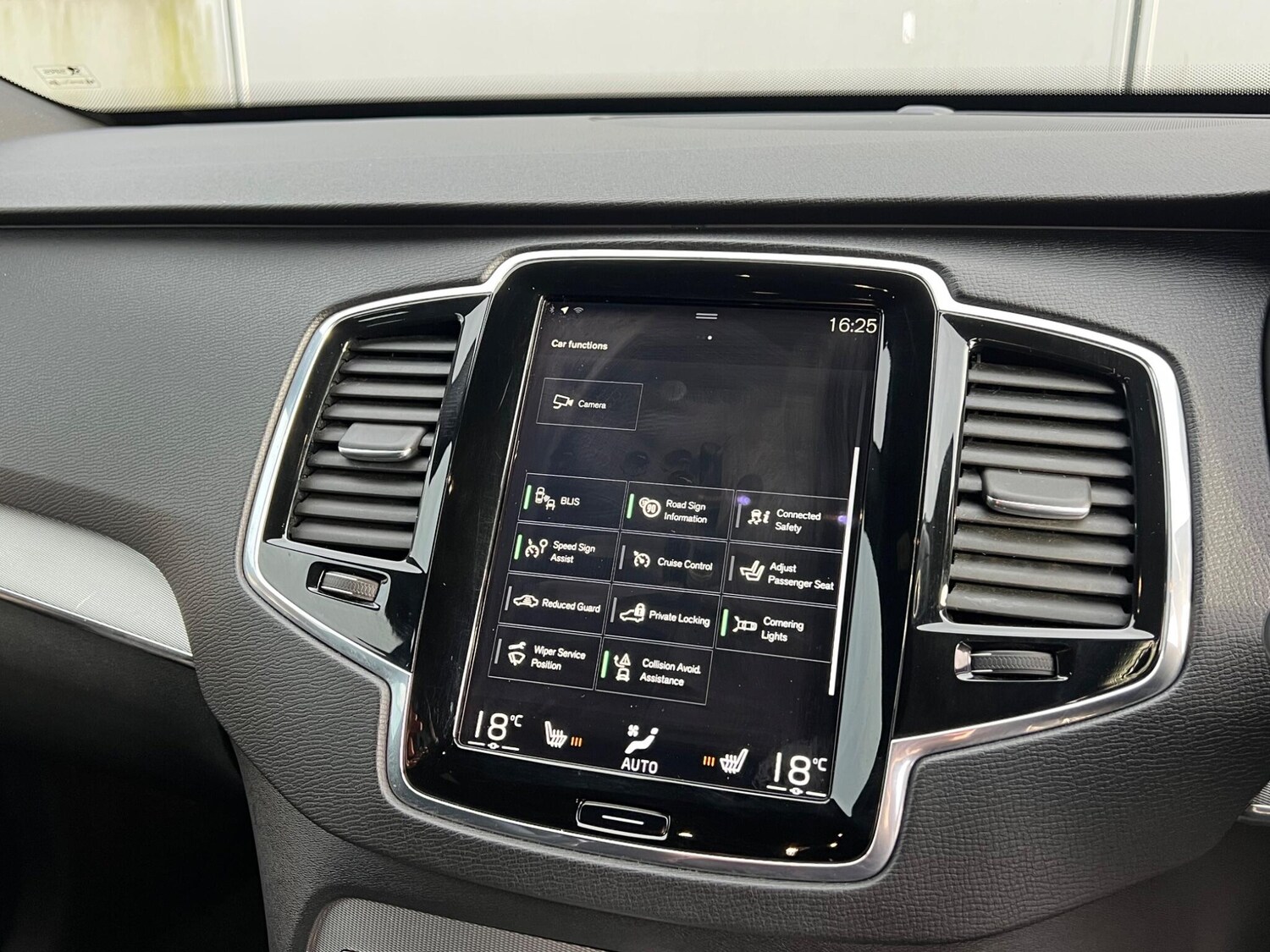 Used Volvo XC90 for sale - 77724259: Photo 63