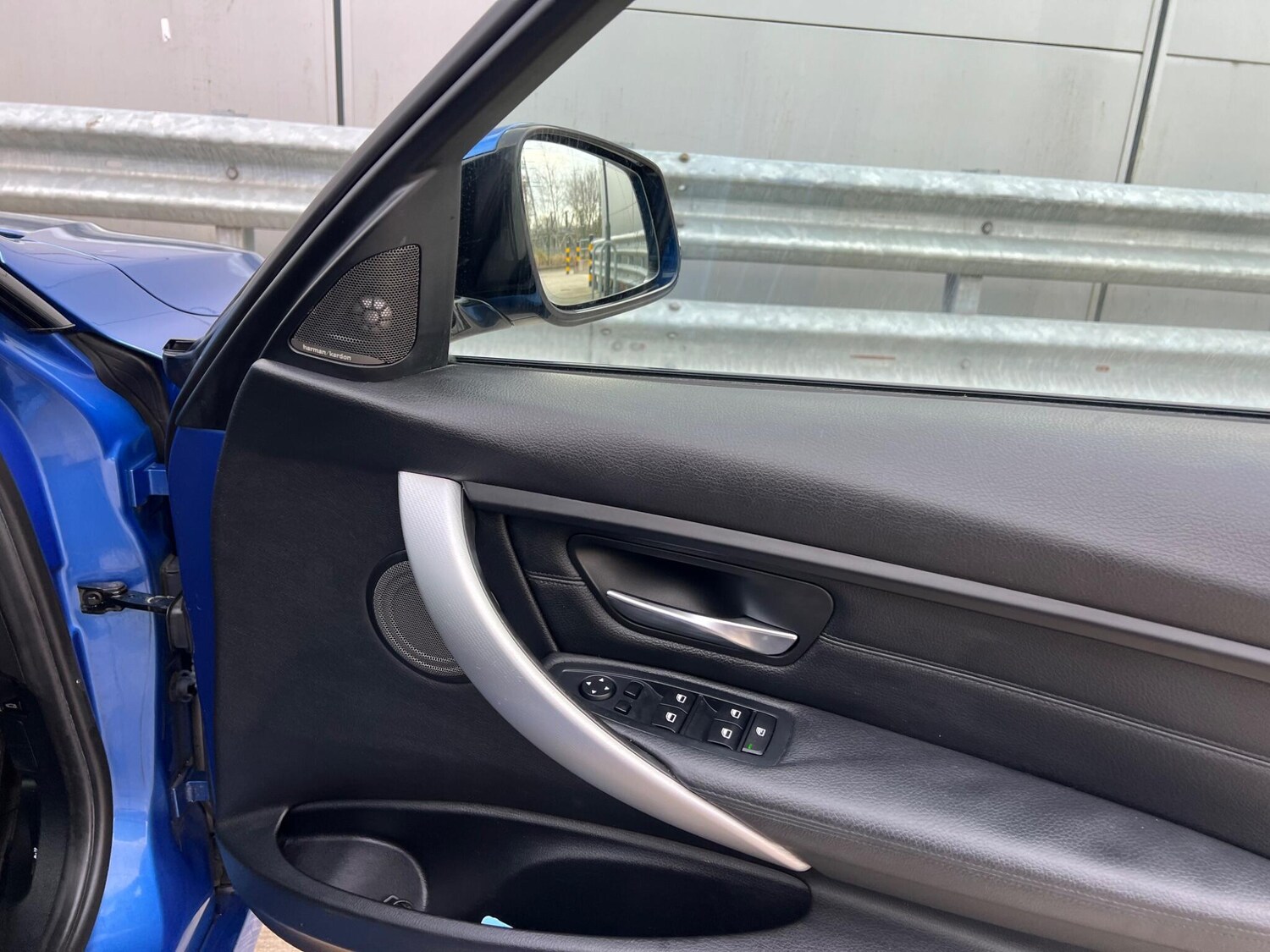 Used BMW 3 Series 2015 for sale - 77396578: Photo 33