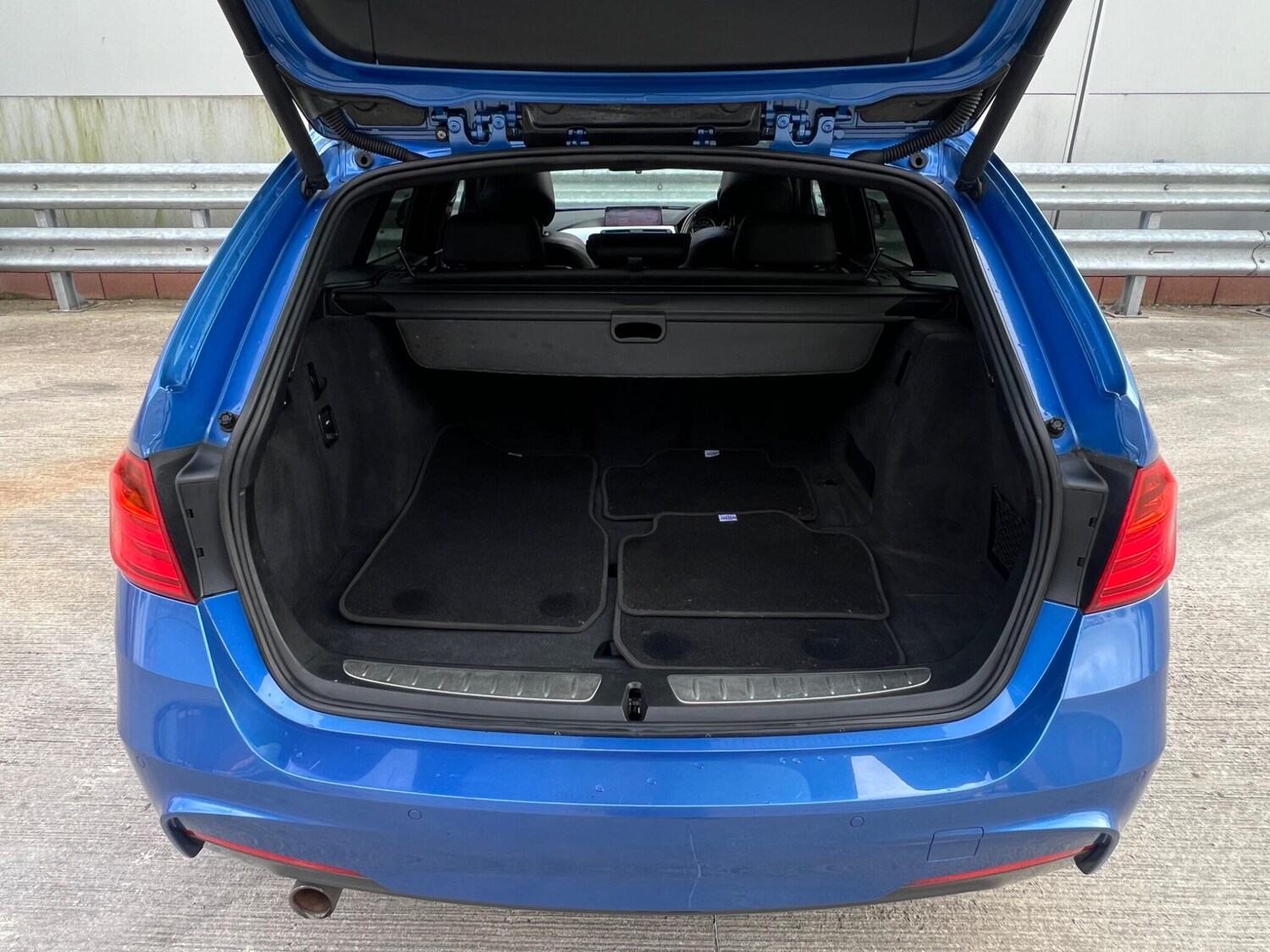 Used BMW 3 Series 2015 for sale - 77396578: Photo 59