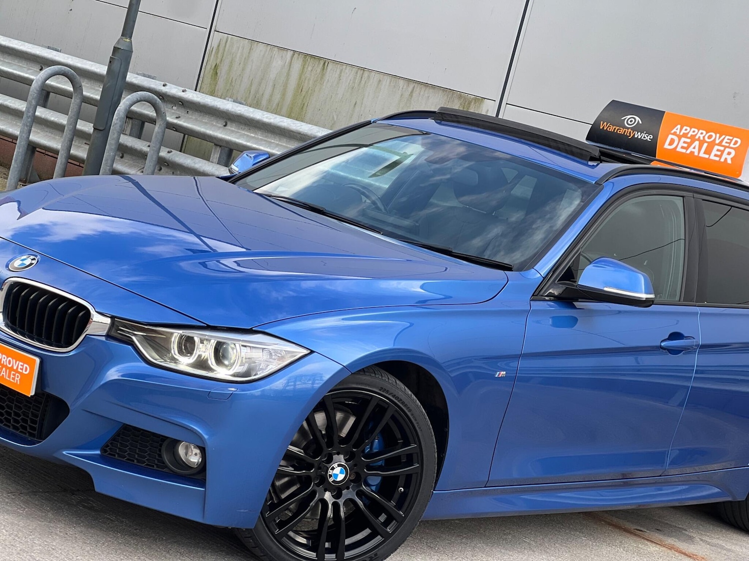 Used BMW 3 Series 2015 for sale - 77396578: Photo 6