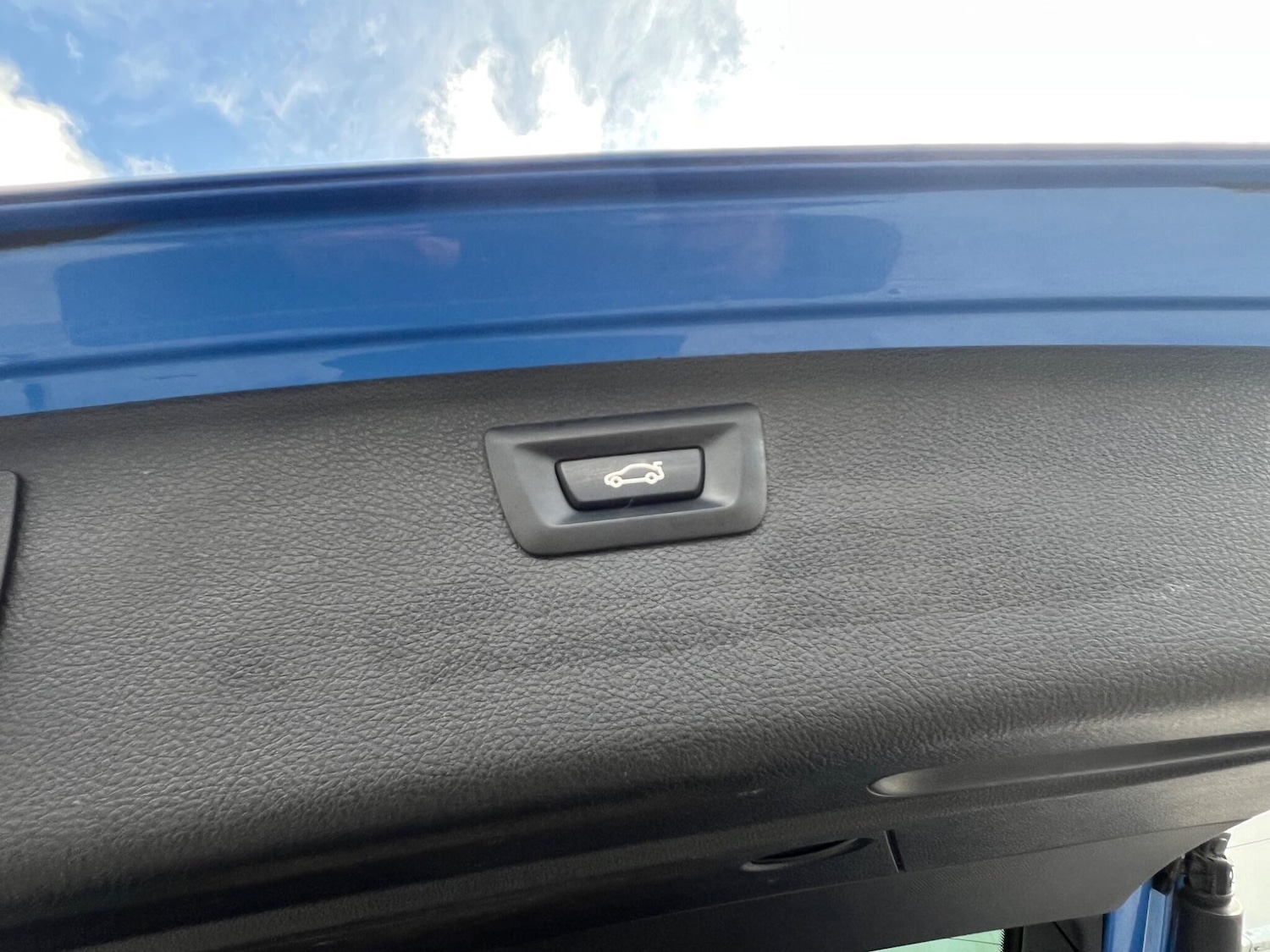 Used BMW 3 Series 2015 for sale - 77396578: Photo 60