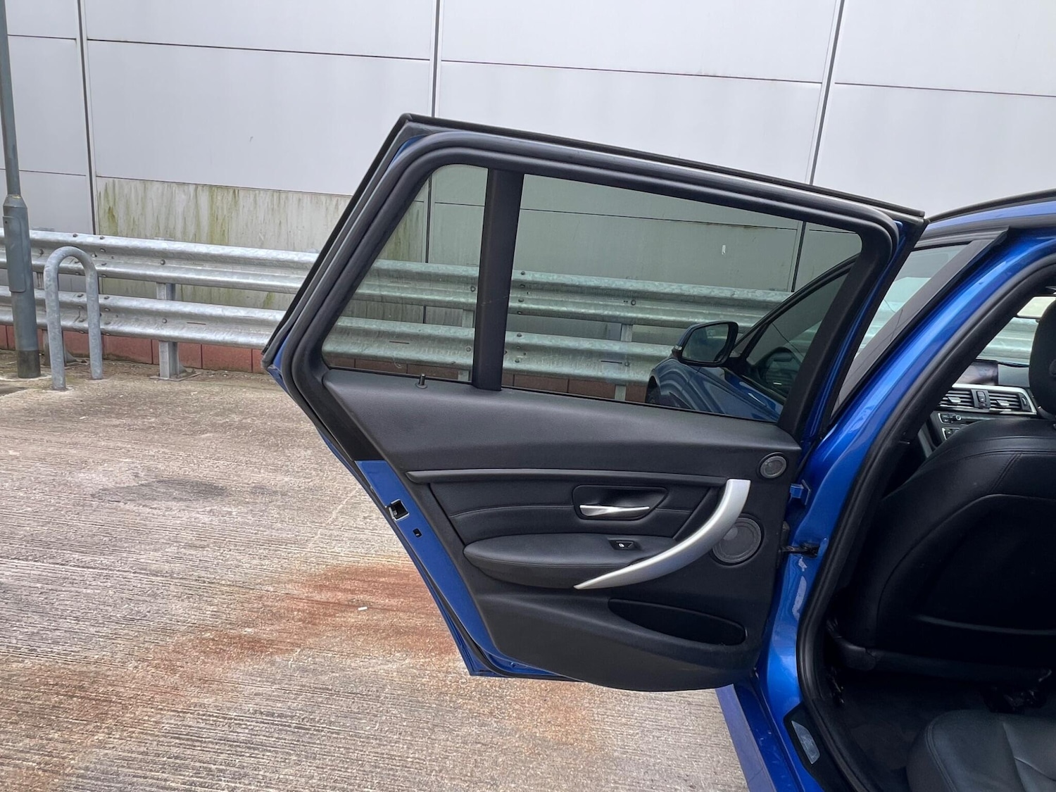 Used BMW 3 Series 2015 for sale - 77396578: Photo 66