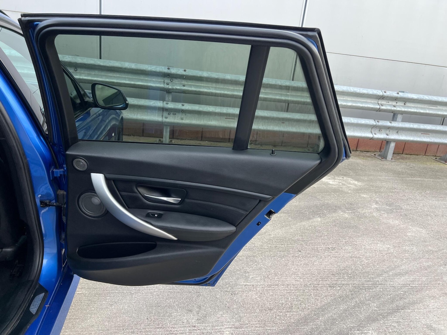 Used BMW 3 Series 2015 for sale - 77396578: Photo 67