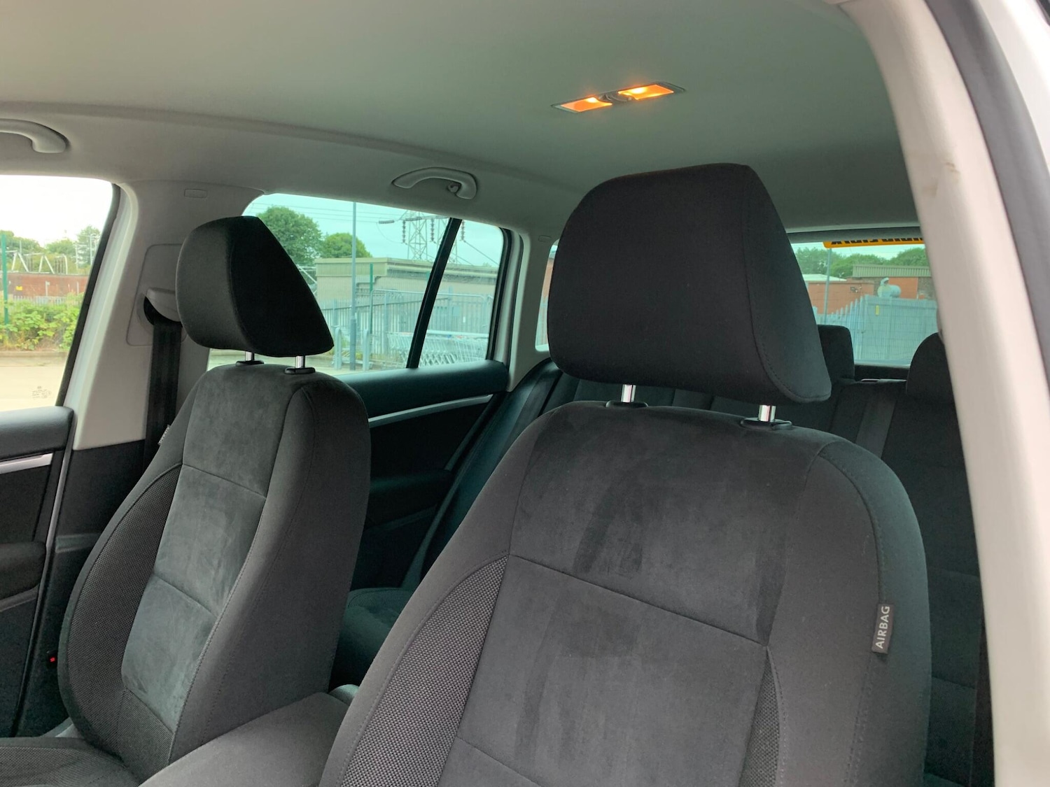 Used Volkswagen Tiguan 2014 for sale - 77396548: Photo 42