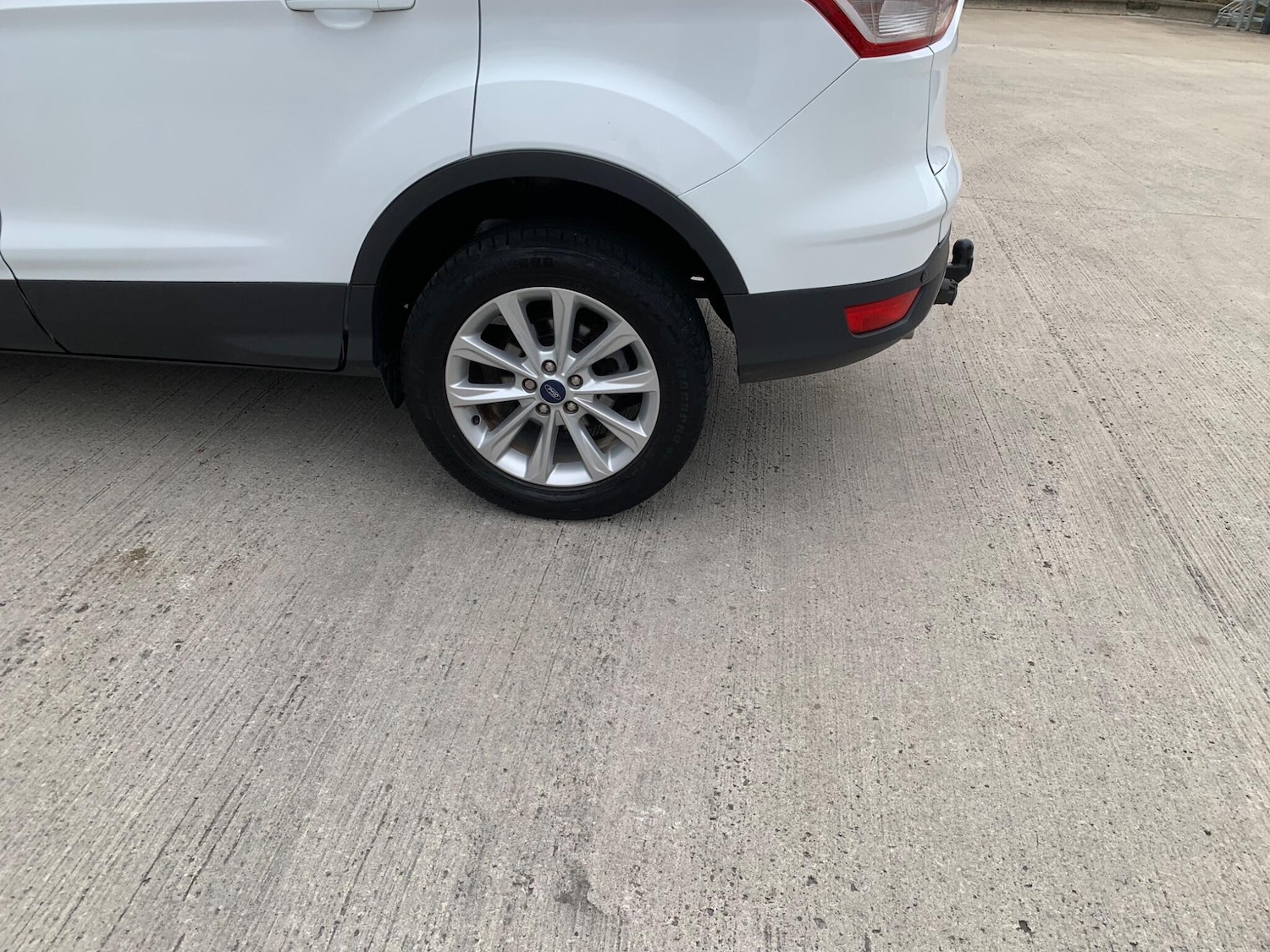 Used Ford Kuga 2015 for sale - 77395960: Photo 15