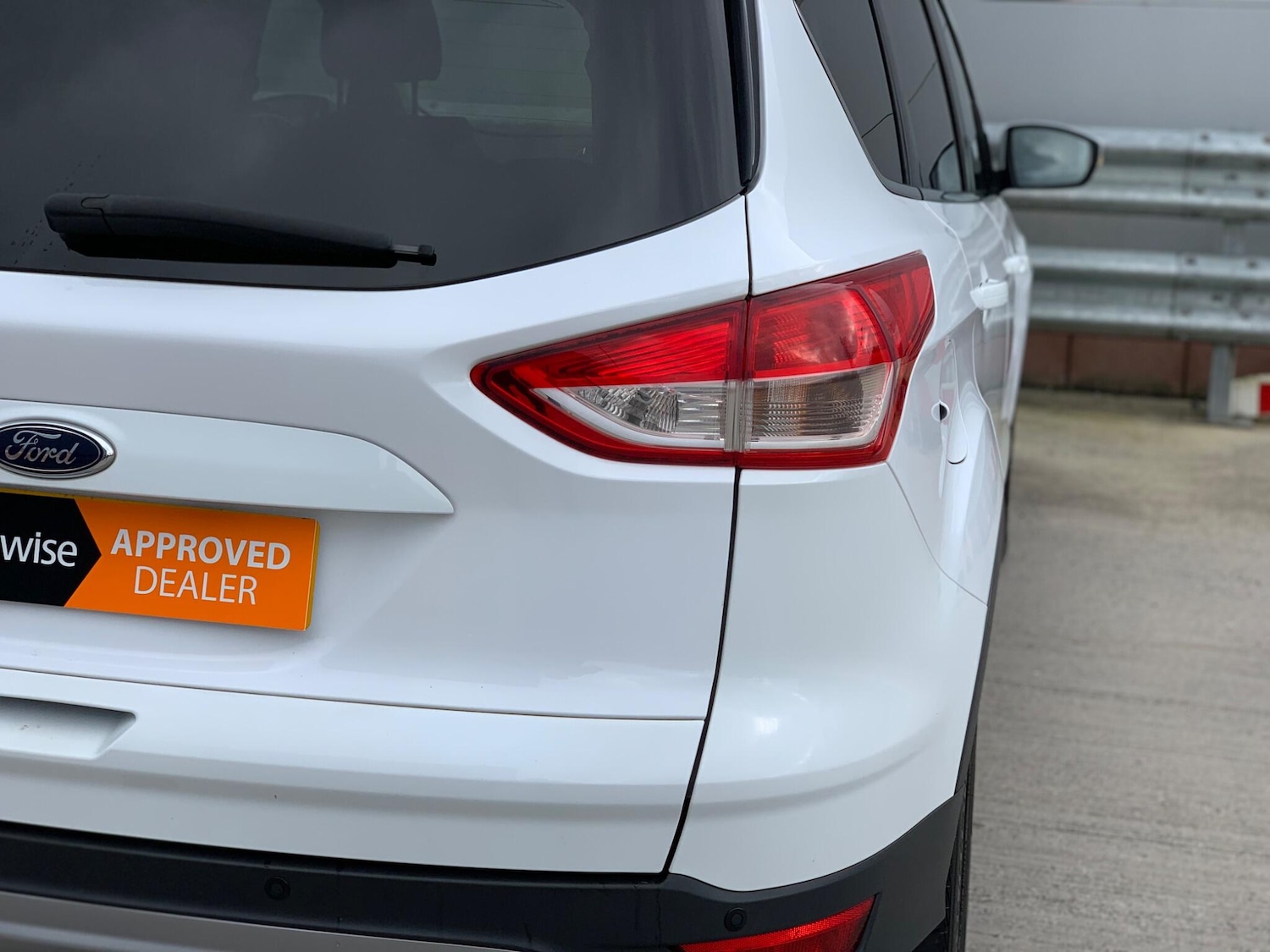 Used Ford Kuga 2015 for sale - 77395960: Photo 21