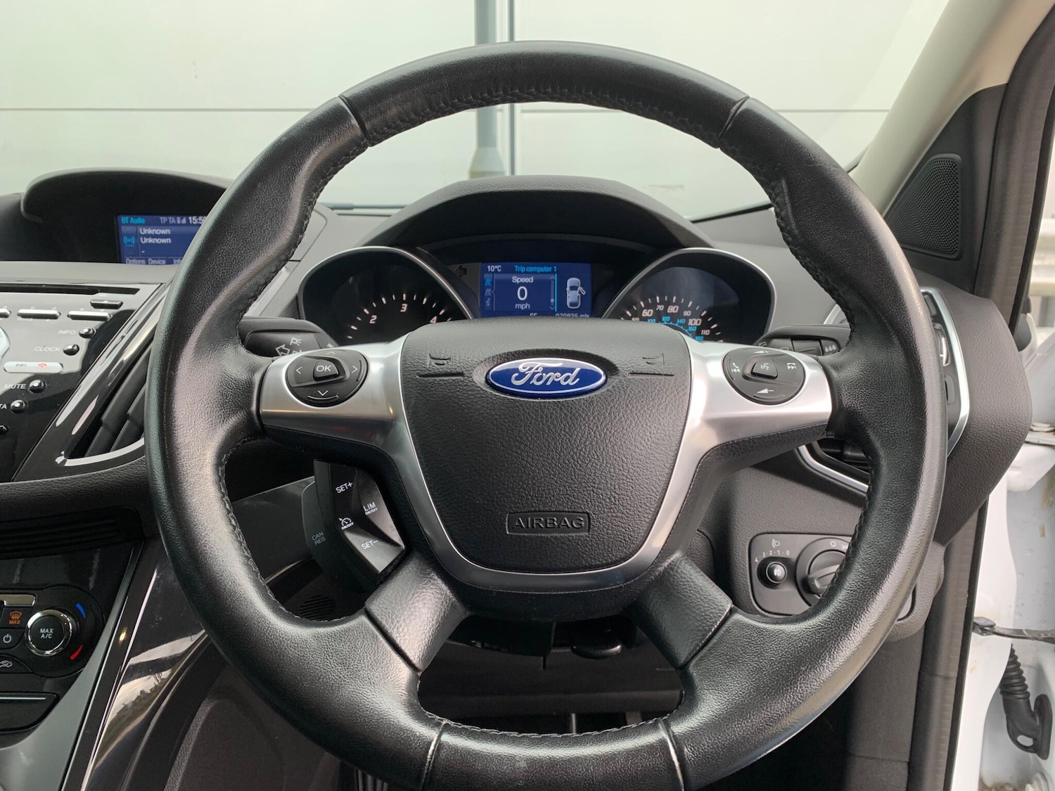 Used Ford Kuga 2015 for sale - 77395960: Photo 27