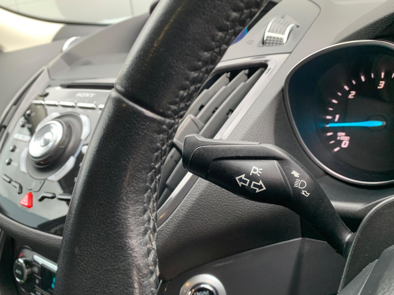 Used Ford Kuga 2015 for sale - 77395960: Photo 31