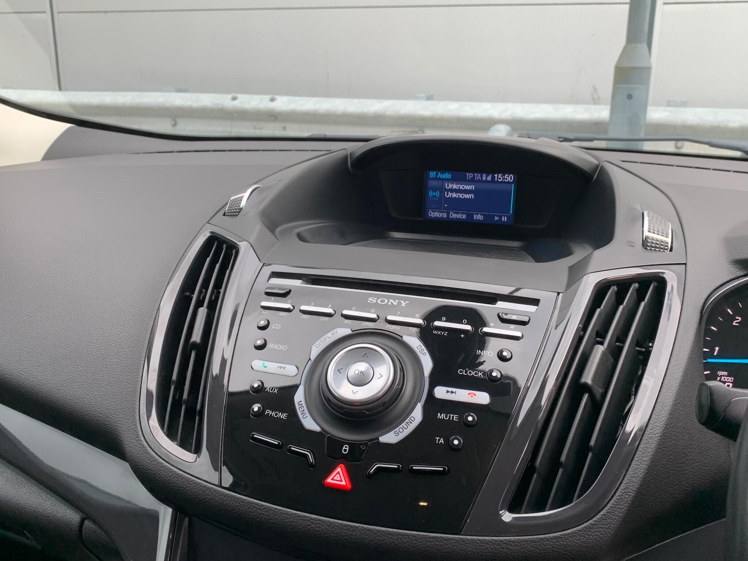 Used Ford Kuga 2015 for sale - 77395960: Photo 33