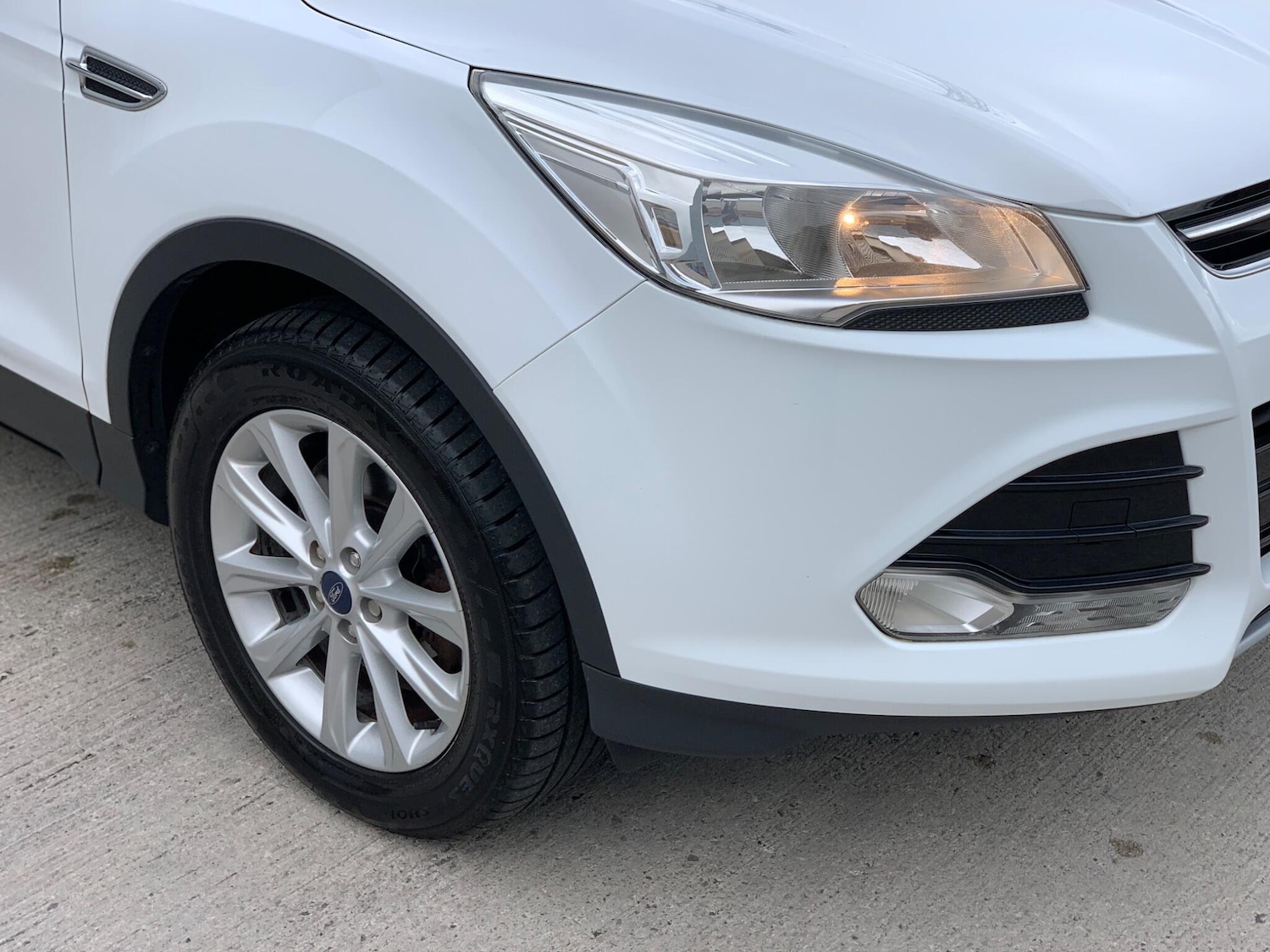 Used Ford Kuga 2015 for sale - 77395960: Photo 4