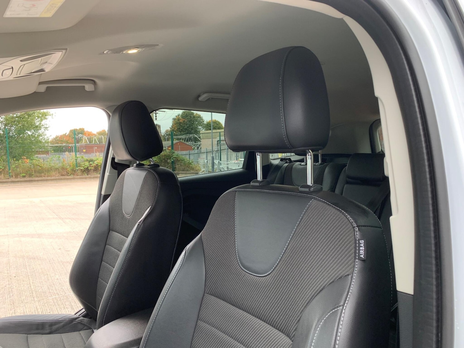 Used Ford Kuga 2015 for sale - 77395960: Photo 40