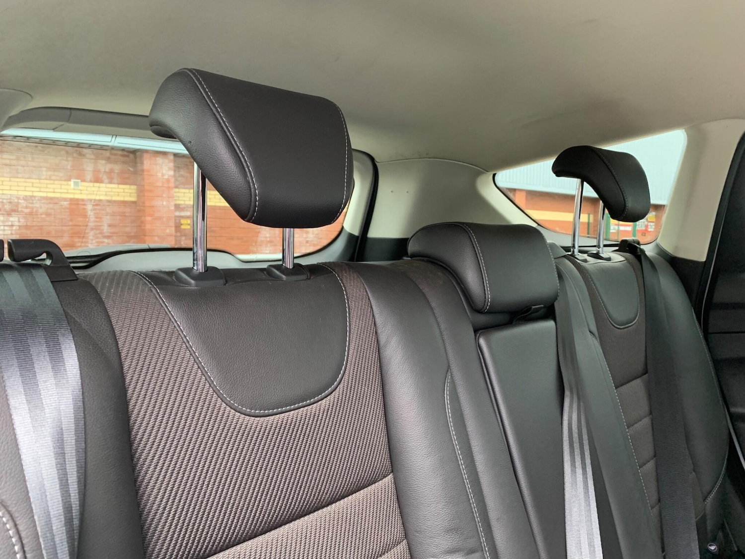 Used Ford Kuga 2015 for sale - 77395960: Photo 49