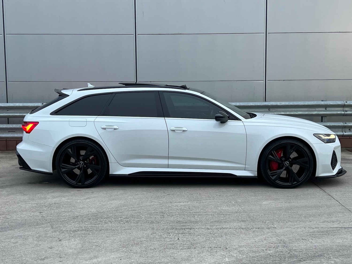 Used Audi RS6 2020 for sale - 78007338: Photo 15