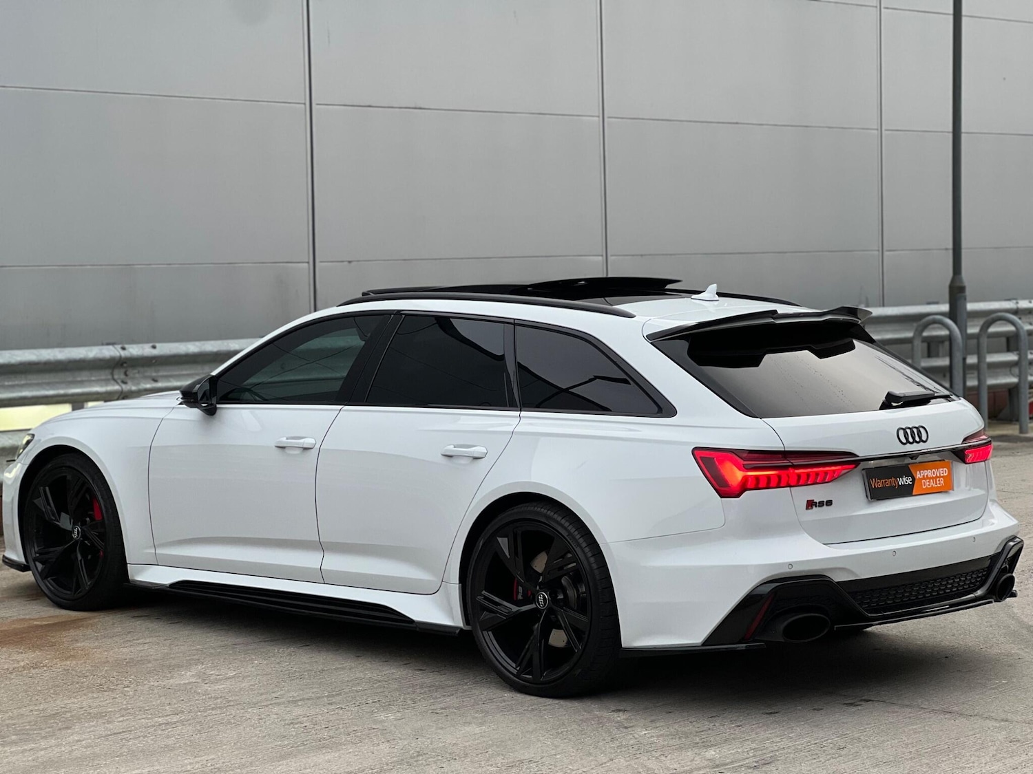 Used Audi RS6 2020 for sale - 78007338: Photo 25