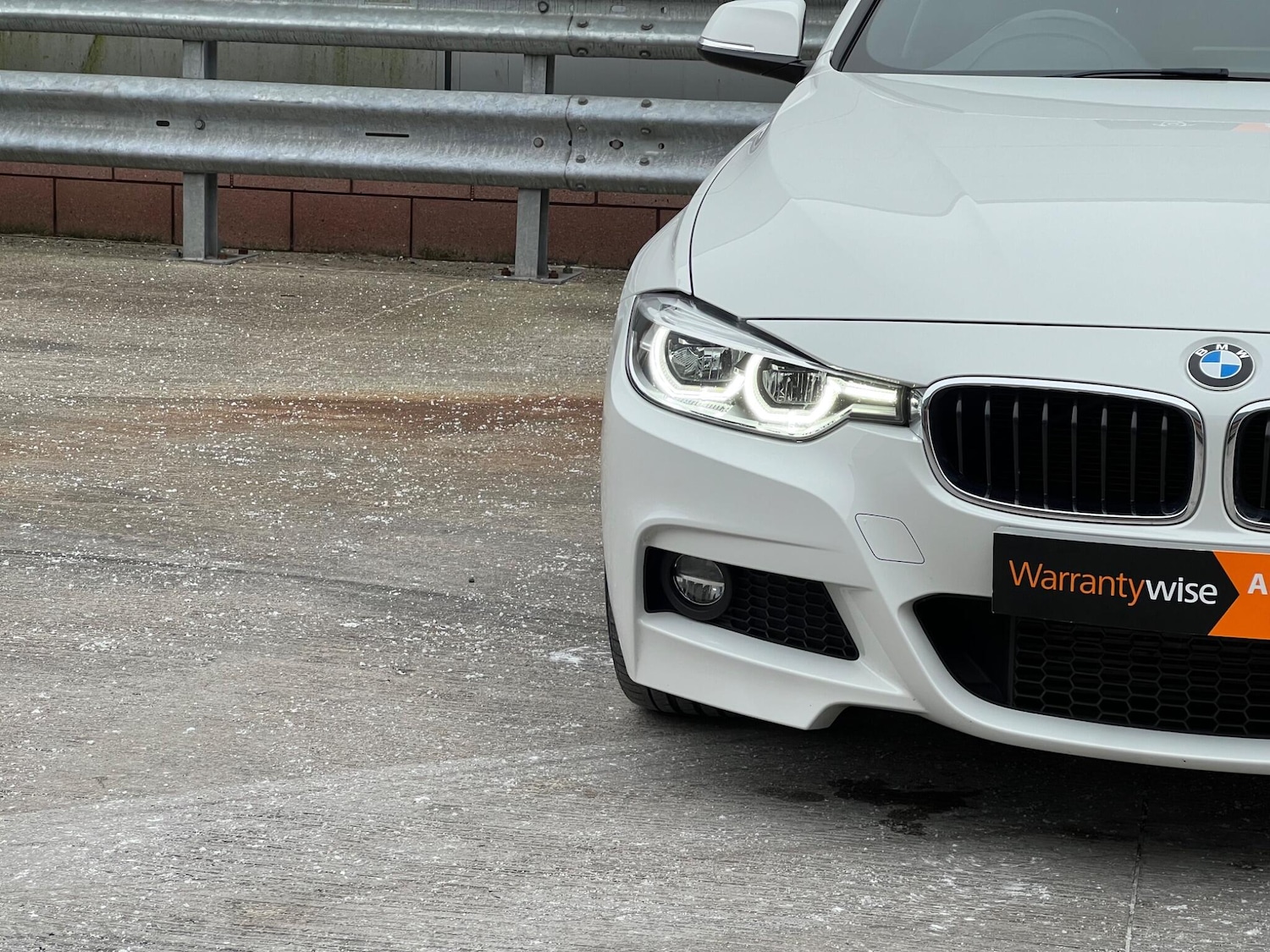 Used BMW 3 Series for sale - 77612975: Photo 12