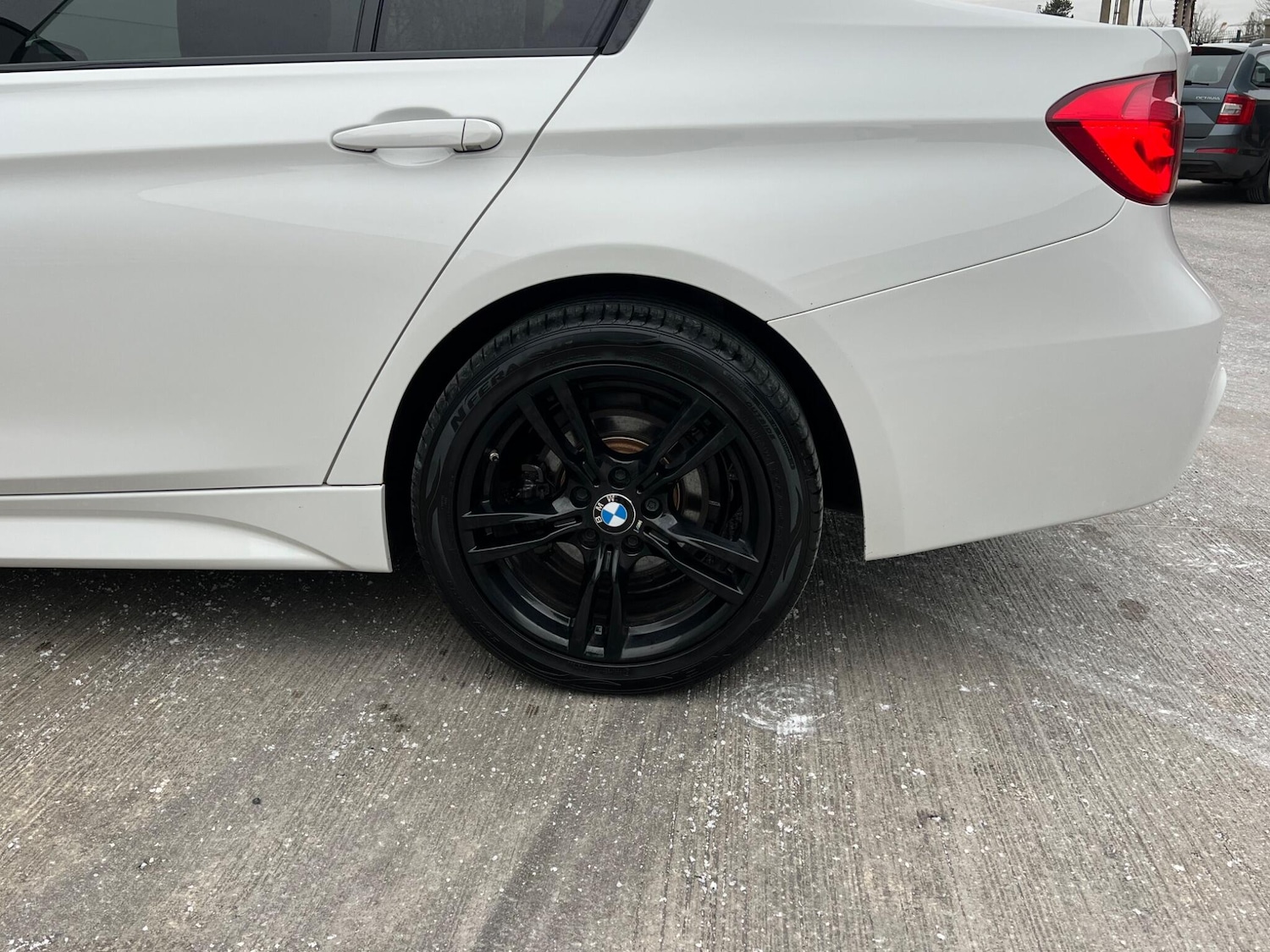 Used BMW 3 Series for sale - 77612975: Photo 17