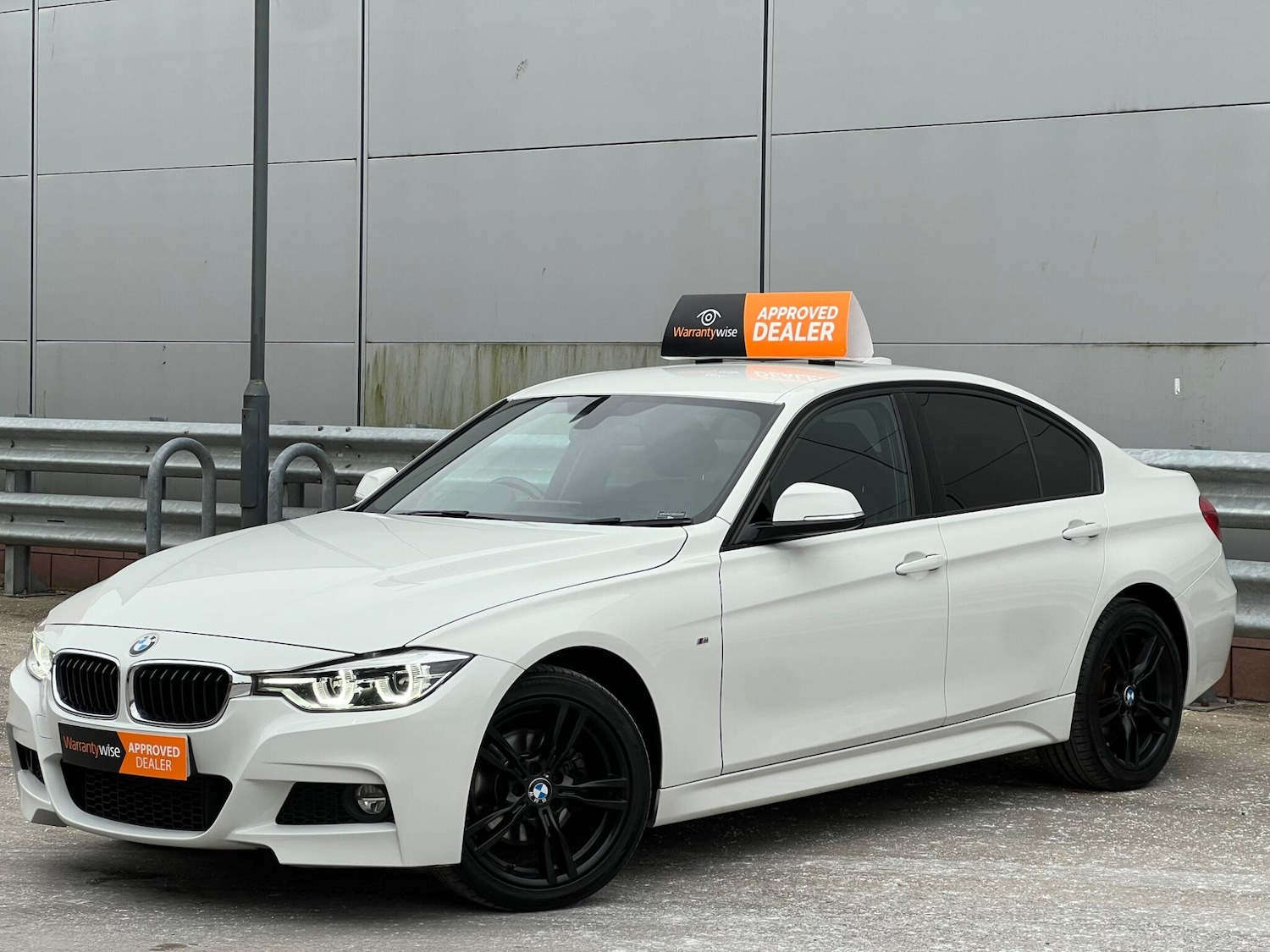 Used BMW 3 Series for sale - 77612975: Photo 3