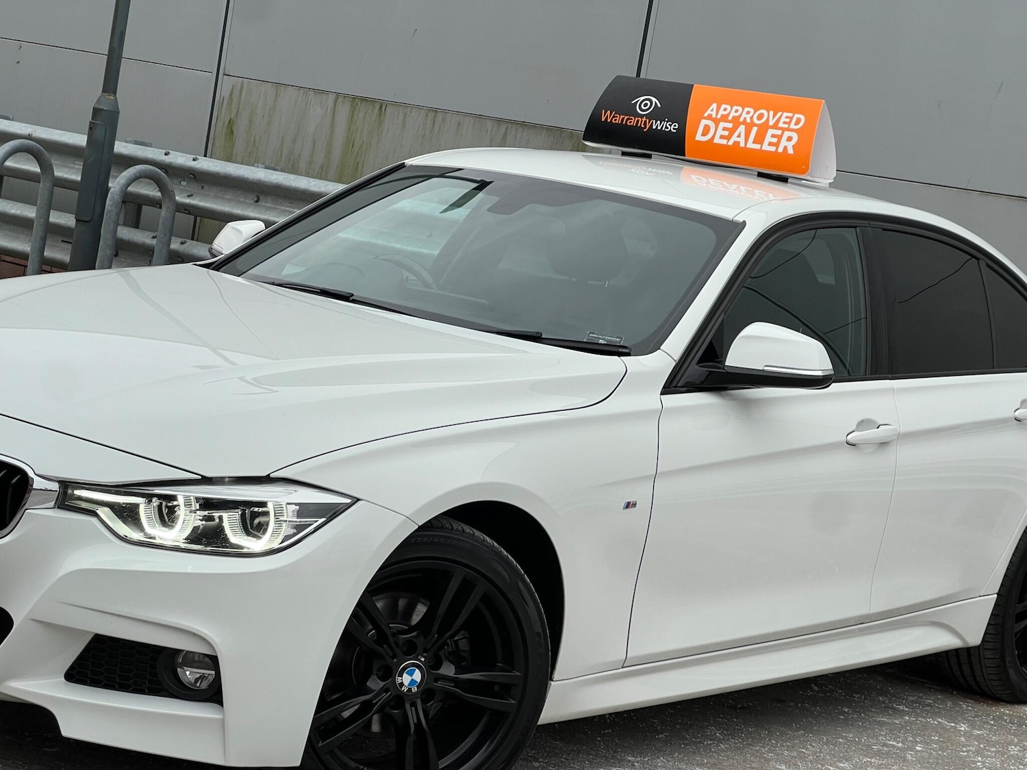 Used BMW 3 Series for sale - 77612975: Photo 9