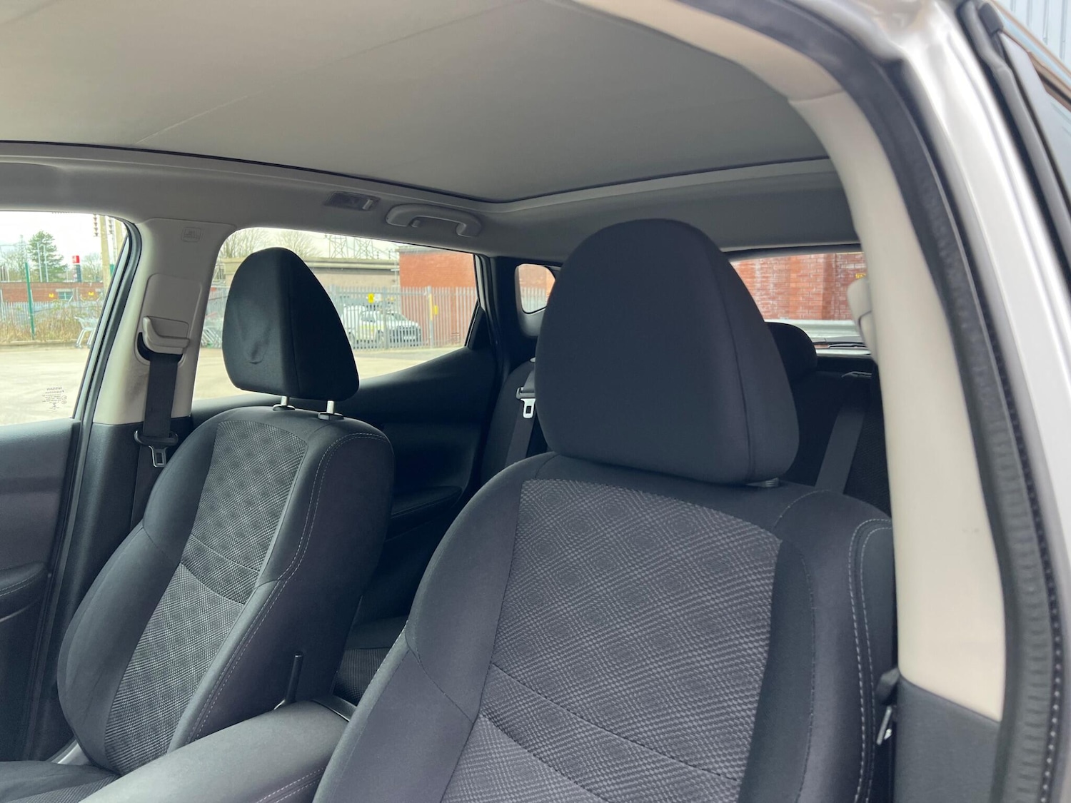 Used Nissan Qashqai 2016 for sale - 77783490: Photo 36