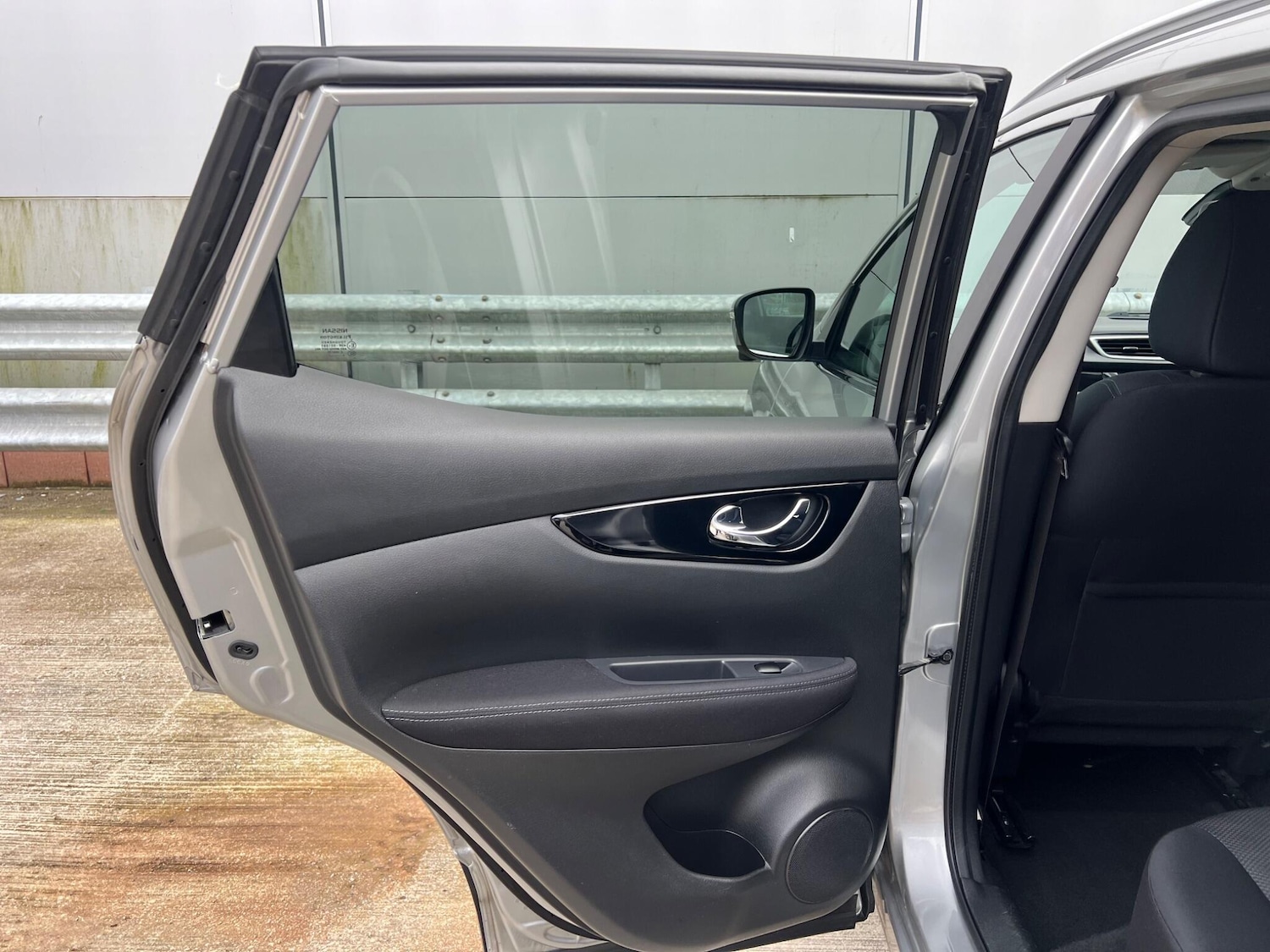 Used Nissan Qashqai 2016 for sale - 77783490: Photo 60