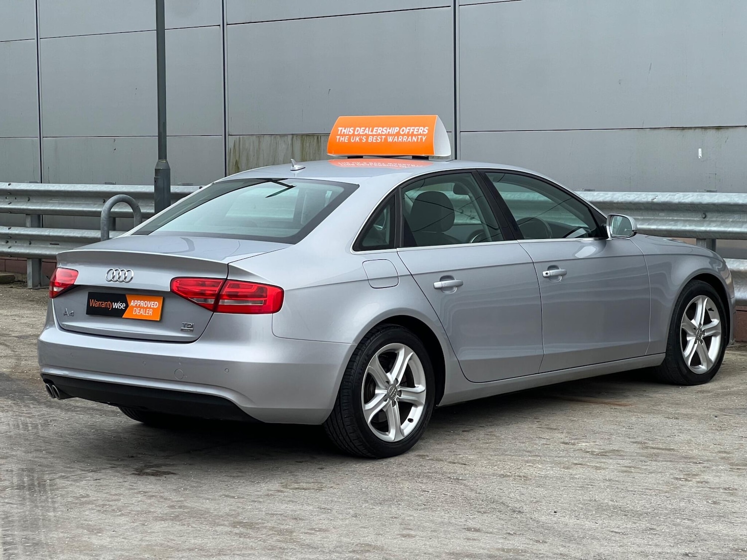 Used Audi A4 2015 for sale - 77705062: Photo 12