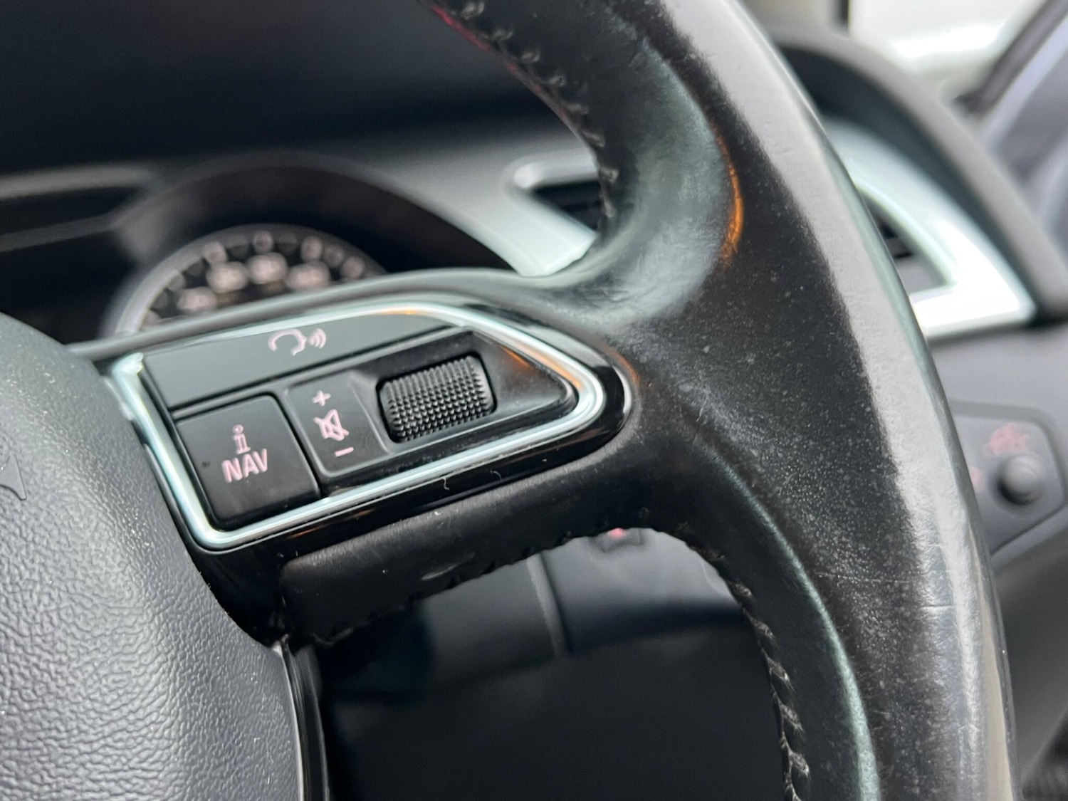 Used Audi A4 2015 for sale - 77705062: Photo 30