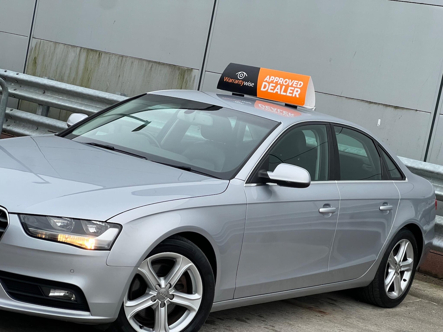 Used Audi A4 2015 for sale - 77705062: Photo 9