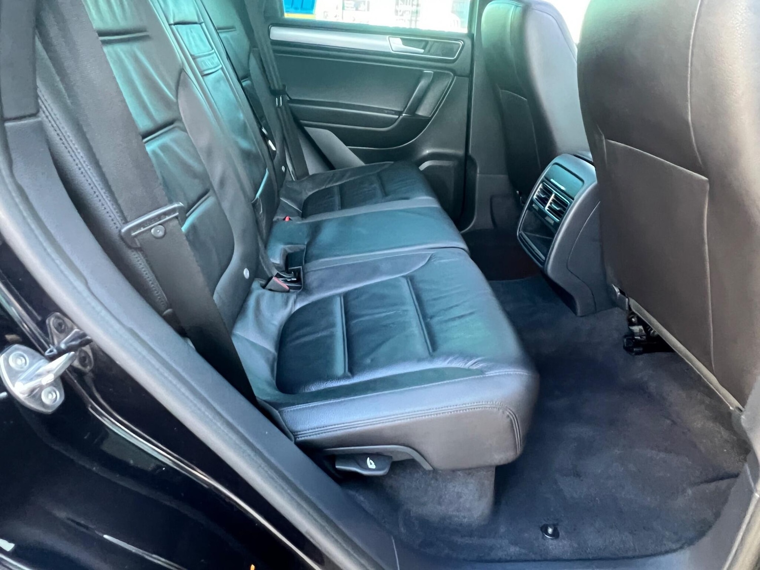 Used Volkswagen Touareg for sale - 77395731: Photo 45