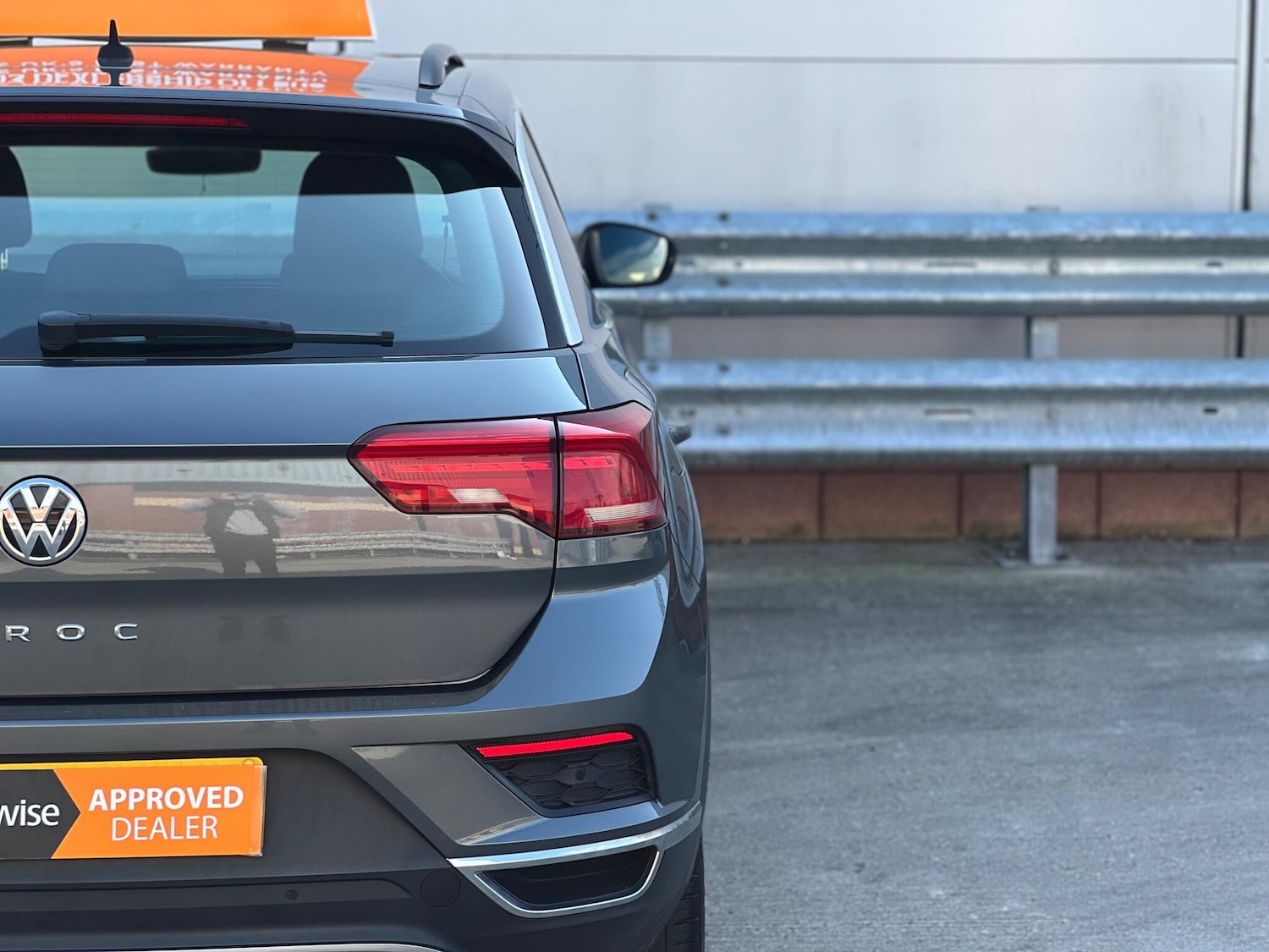 Used Volkswagen T-Roc 2018 for sale - 77768838: Photo 24