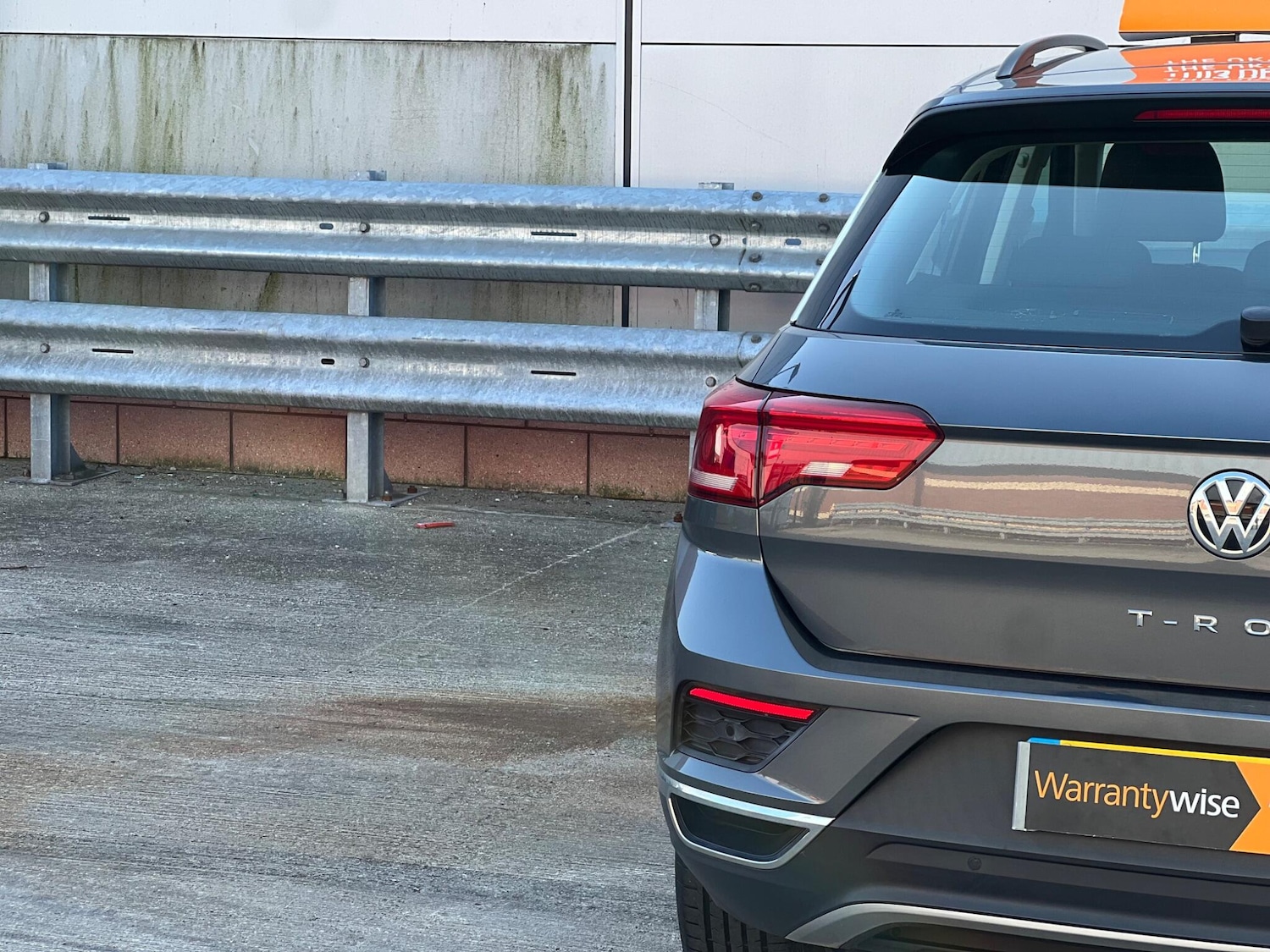 Used Volkswagen T-Roc 2018 for sale - 77768838: Photo 25