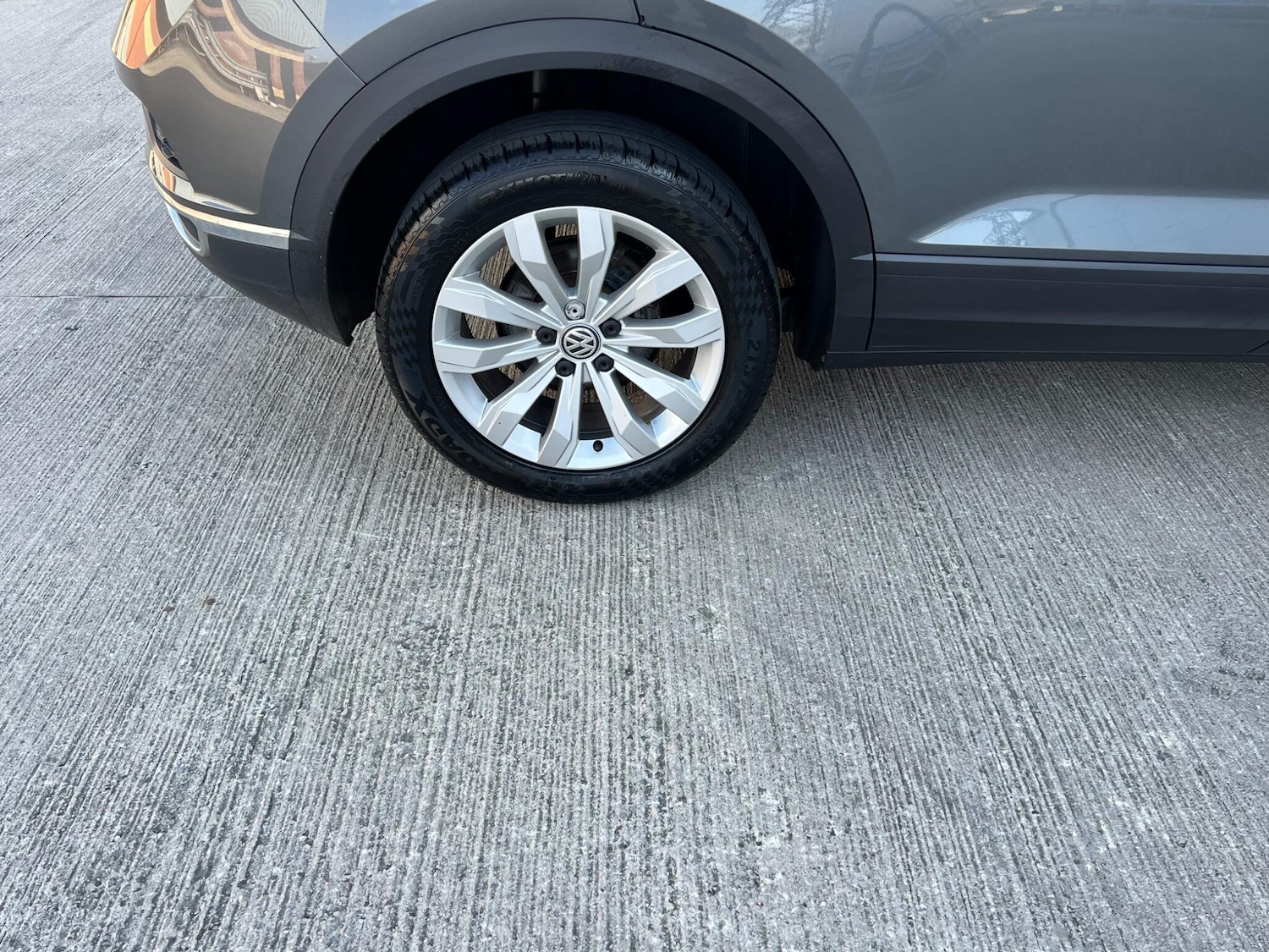 Used Volkswagen T-Roc 2018 for sale - 77768838: Photo 30