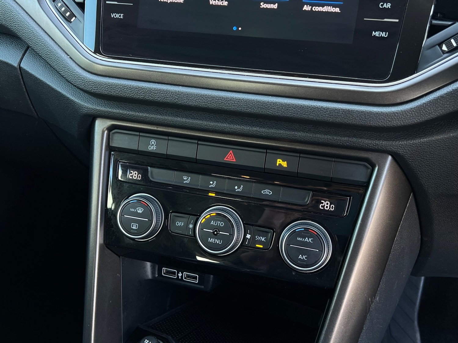 Used Volkswagen T-Roc 2018 for sale - 77768838: Photo 47