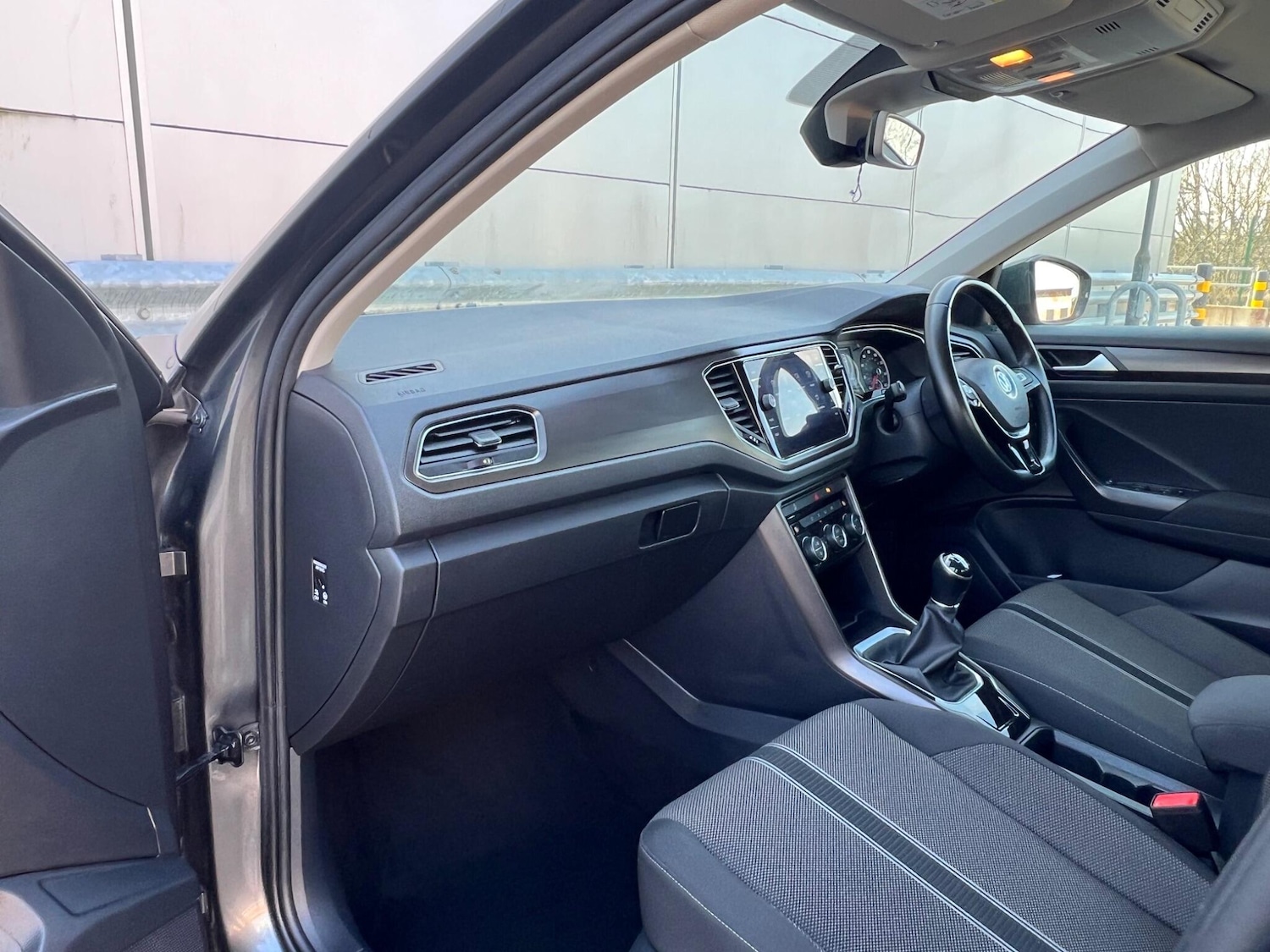 Used Volkswagen T-Roc 2018 for sale - 77768838: Photo 50