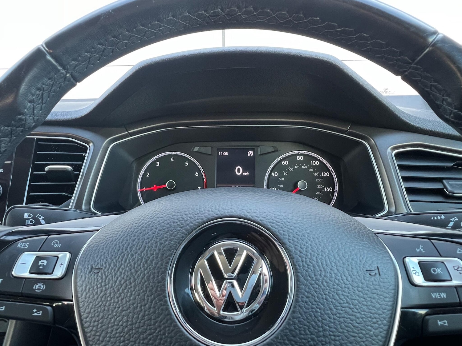 Used Volkswagen T-Roc 2018 for sale - 77768838: Photo 66