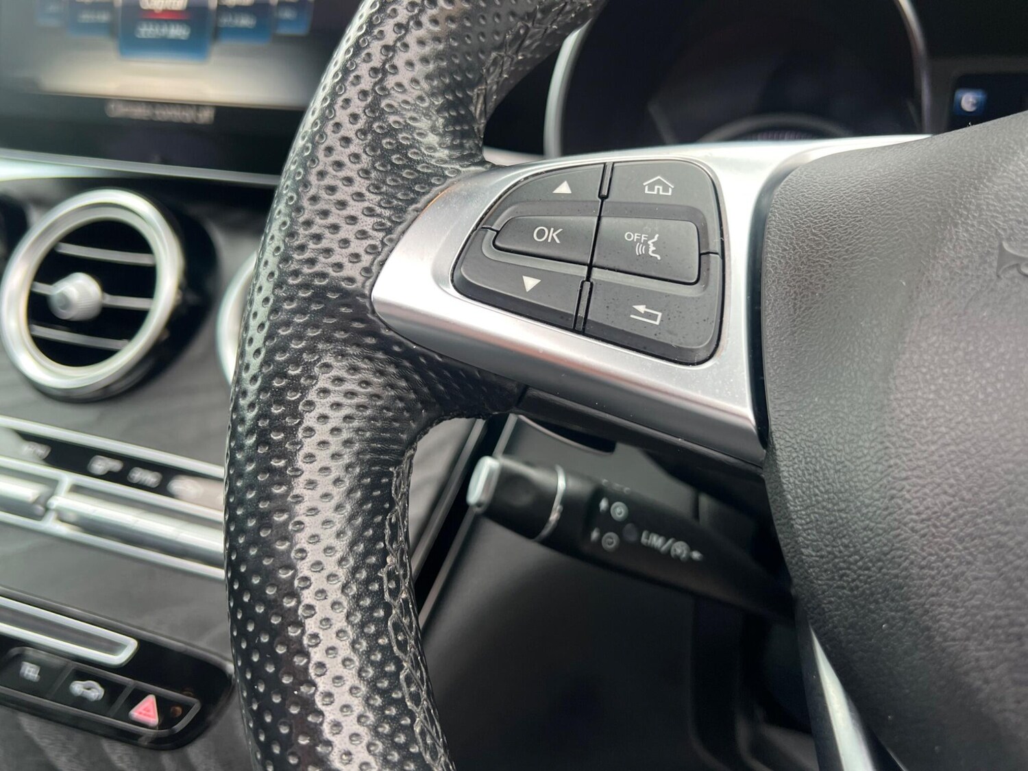 Used Mercedes-Benz GLC 2018 for sale - 77396197: Photo 37