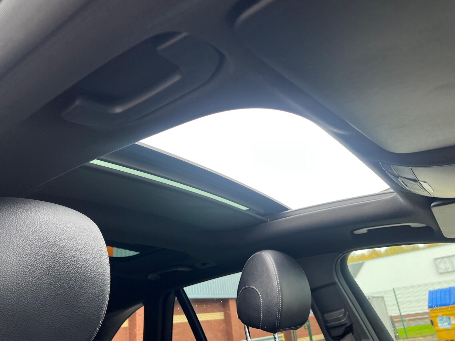 Used Mercedes-Benz GLC 2018 for sale - 77396197: Photo 42