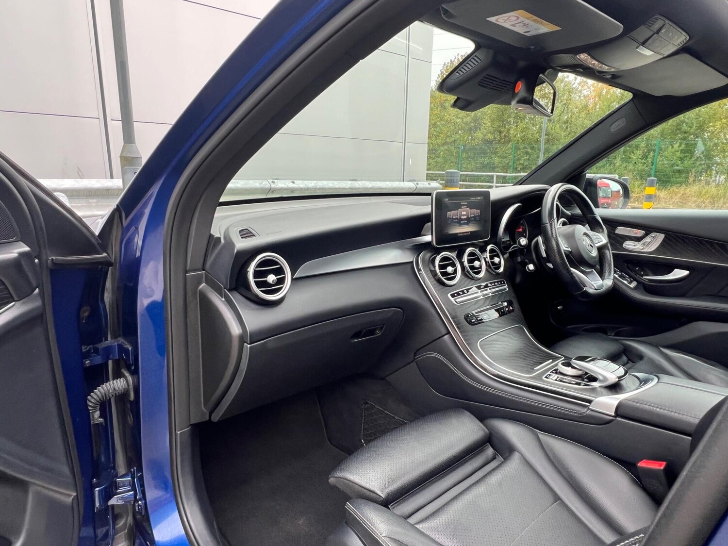 Used Mercedes-Benz GLC 2018 for sale - 77396197: Photo 43