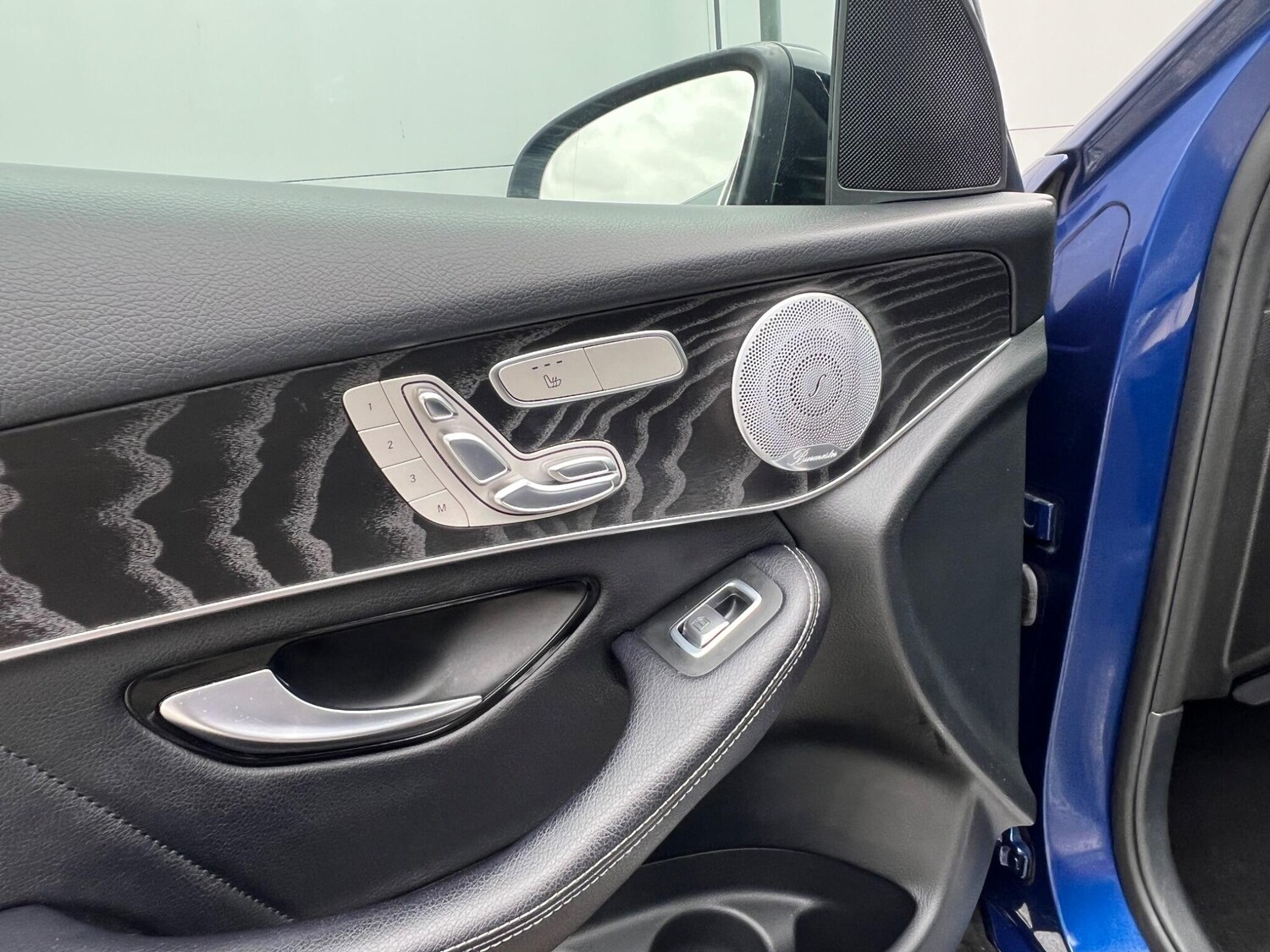 Used Mercedes-Benz GLC 2018 for sale - 77396197: Photo 46