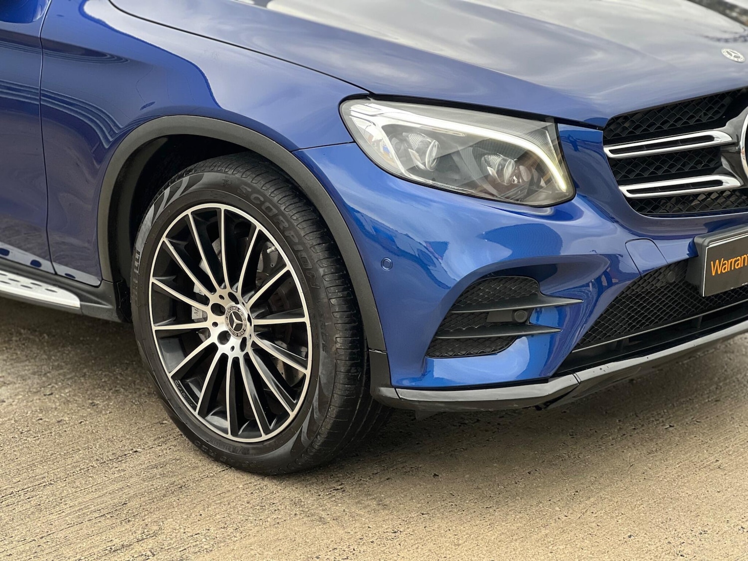 Used Mercedes-Benz GLC 2018 for sale - 77396197: Photo 5