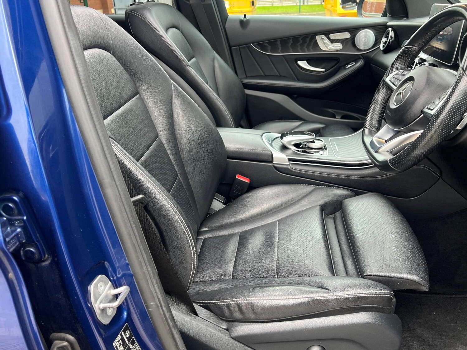 Used Mercedes-Benz GLC 2018 for sale - 77396197: Photo 58