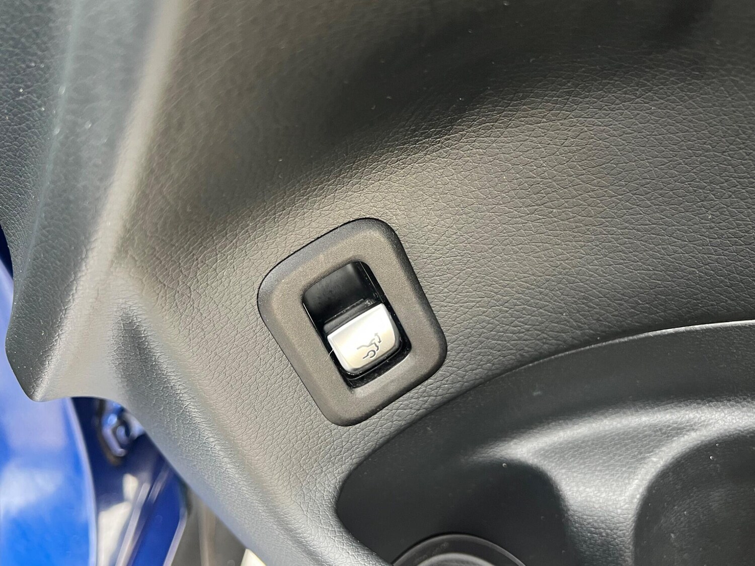 Used Mercedes-Benz GLC 2018 for sale - 77396197: Photo 61