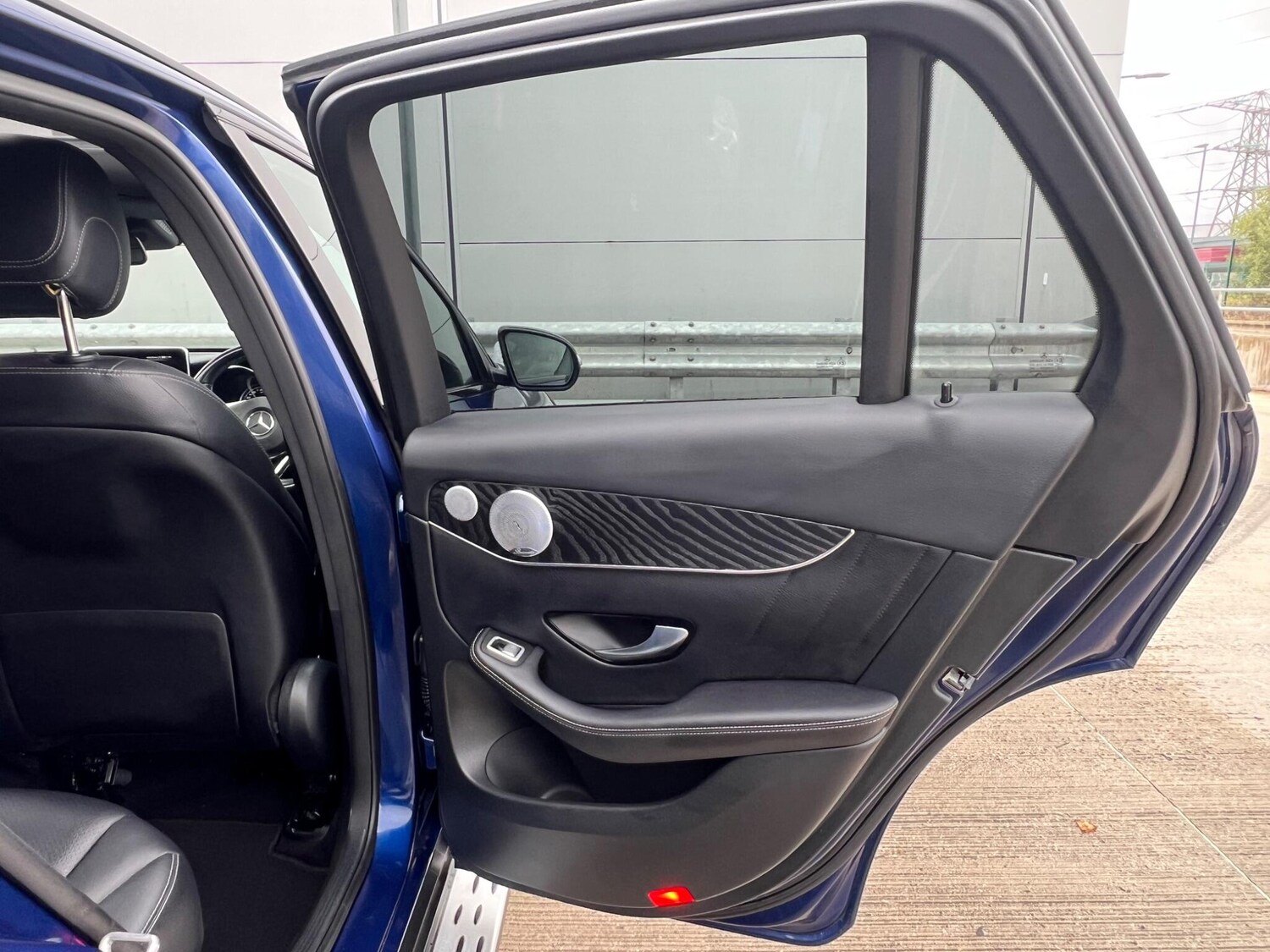 Used Mercedes-Benz GLC 2018 for sale - 77396197: Photo 65