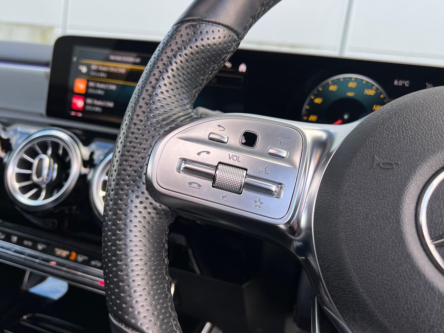 Used Mercedes-Benz CLA for sale - 77704661: Photo 28