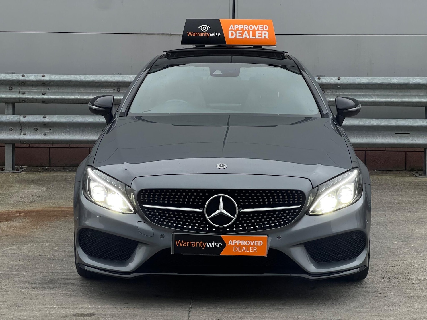 Used Mercedes-Benz C Class for sale - 77658991: Photo 2