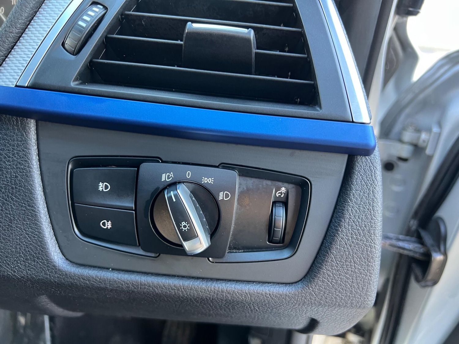 Used BMW 3 Series 2016 for sale - 77396534: Photo 28