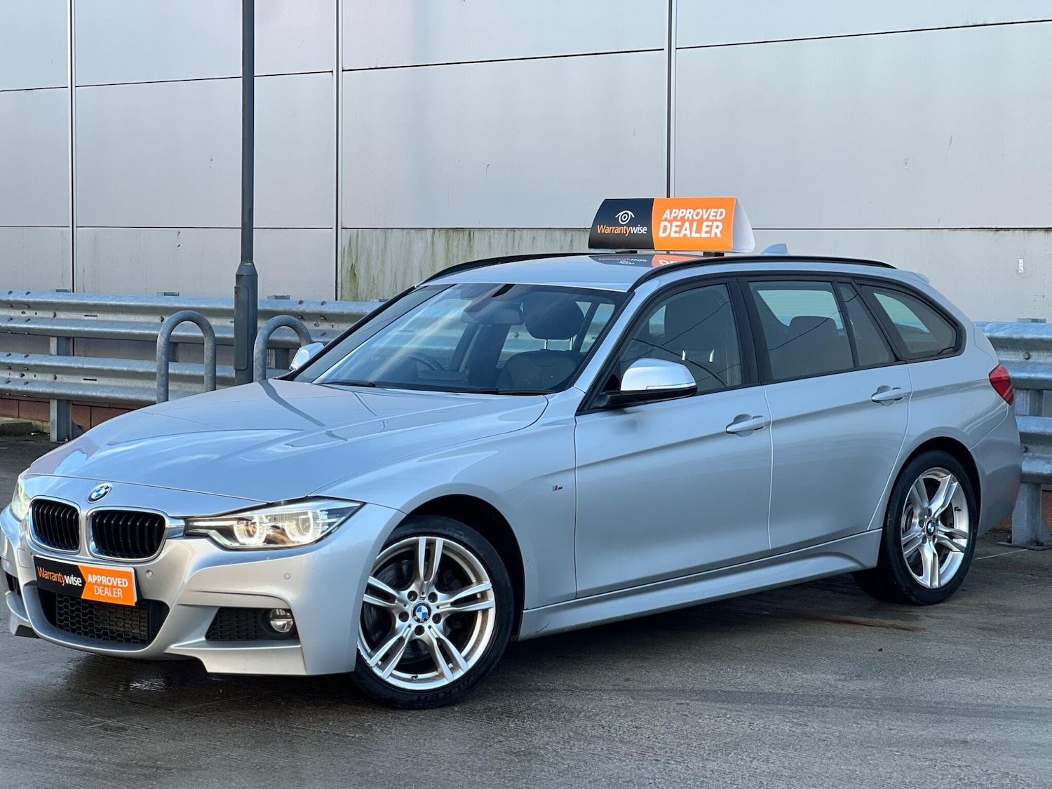 Used BMW 3 Series 2016 for sale - 77396534: Photo 3