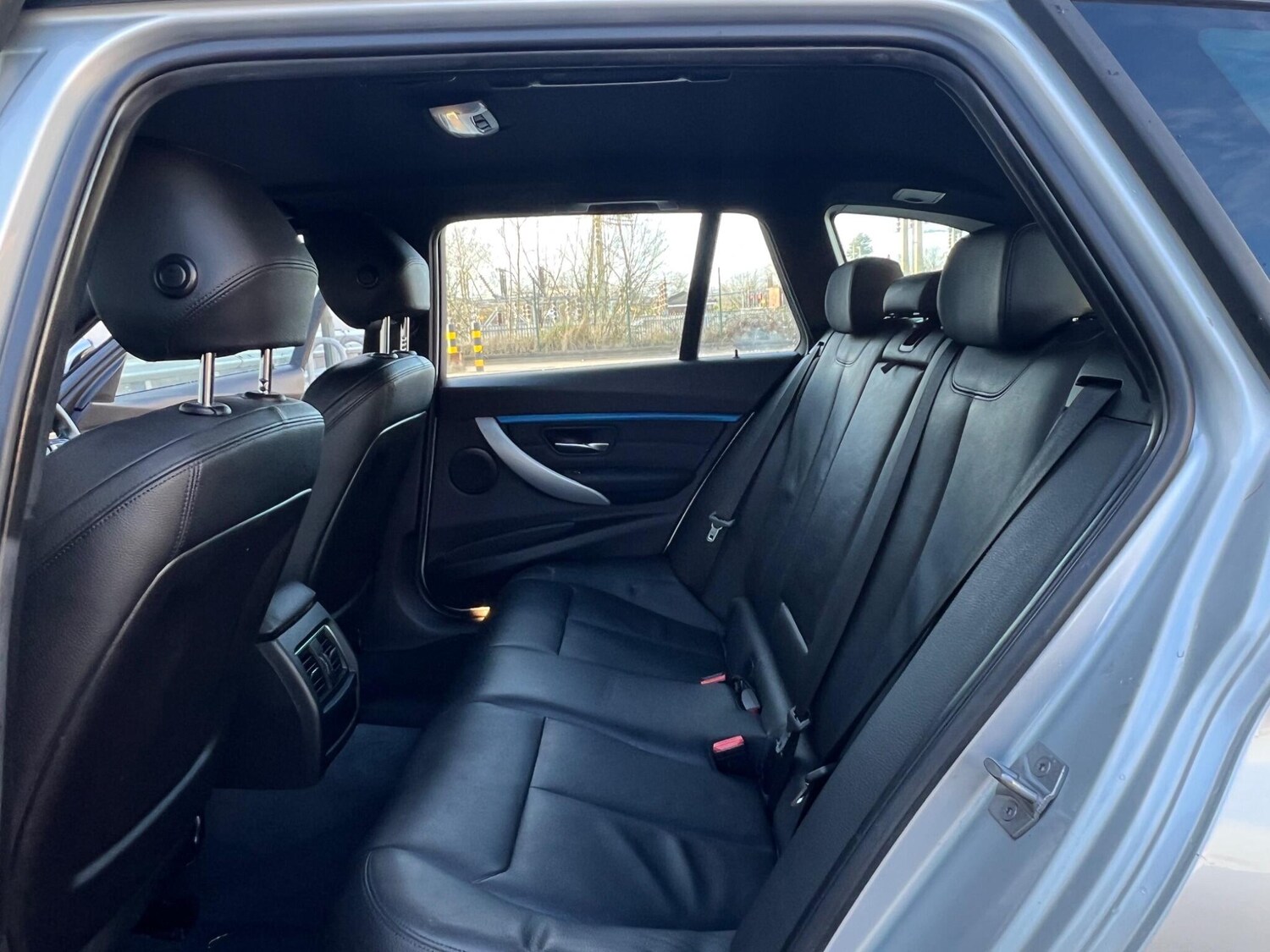 Used BMW 3 Series 2016 for sale - 77396534: Photo 43