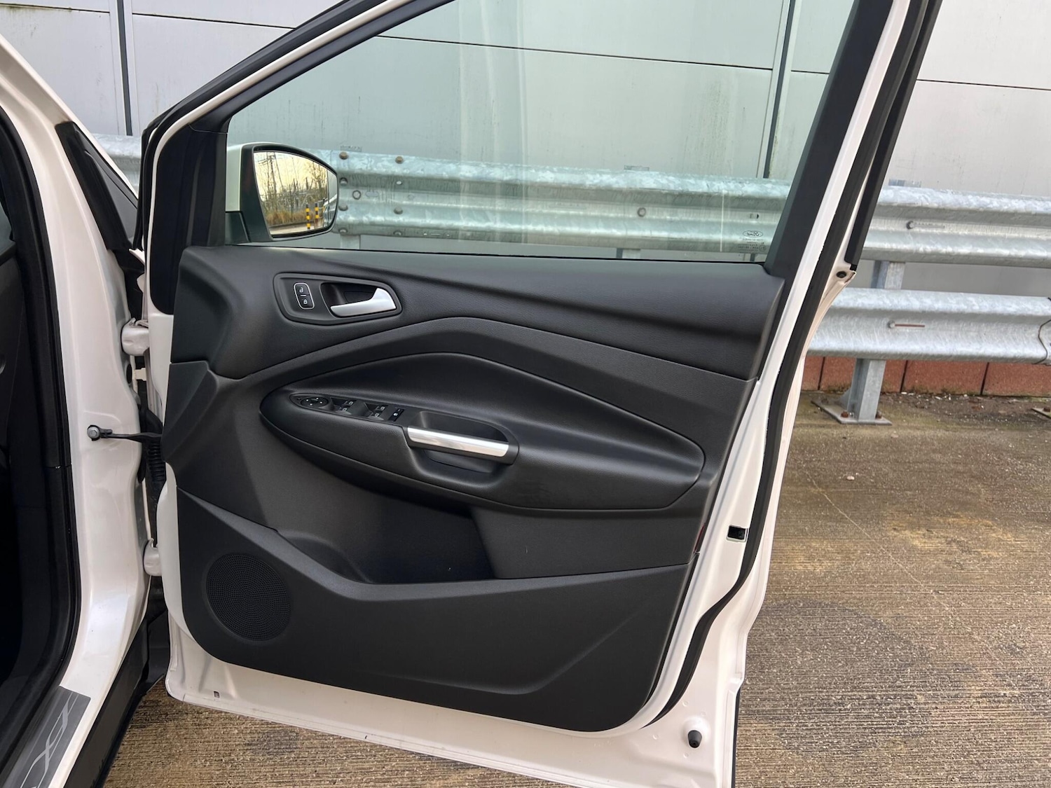 Used Ford Kuga for sale - 77395691: Photo 27